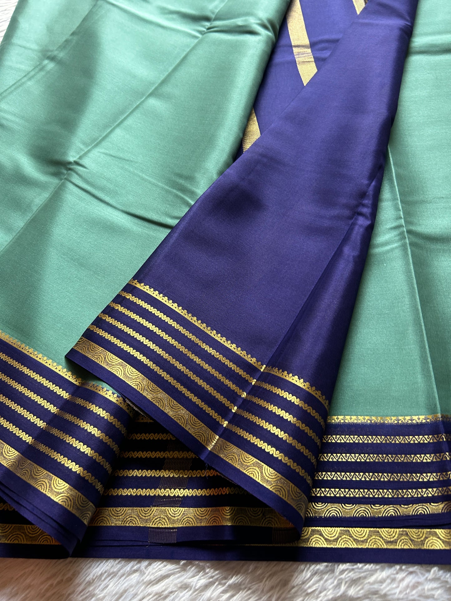 Rashmi (2D) : Mint blue-navy blue