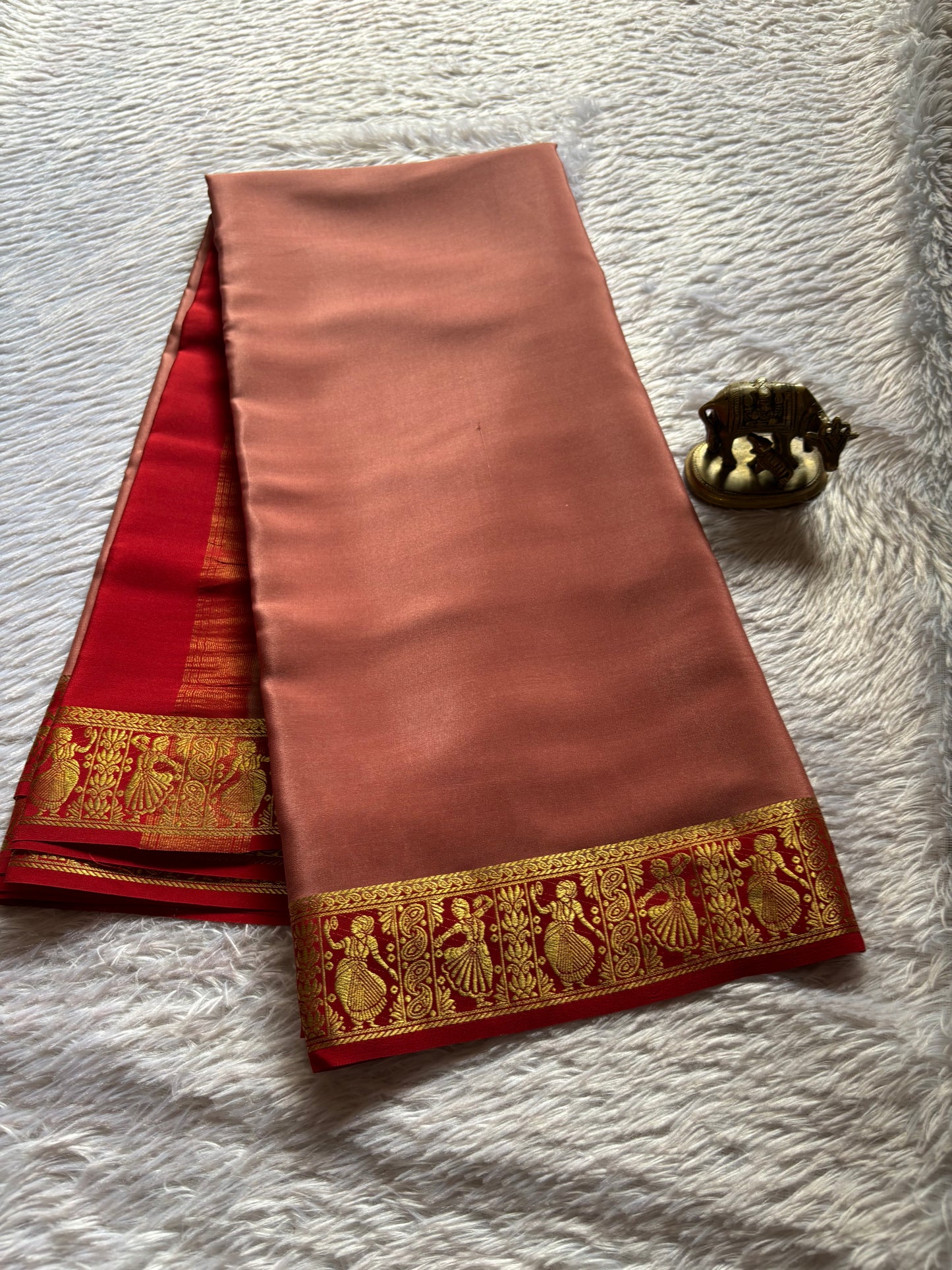 Nartaki (2D) : Peach pink-red