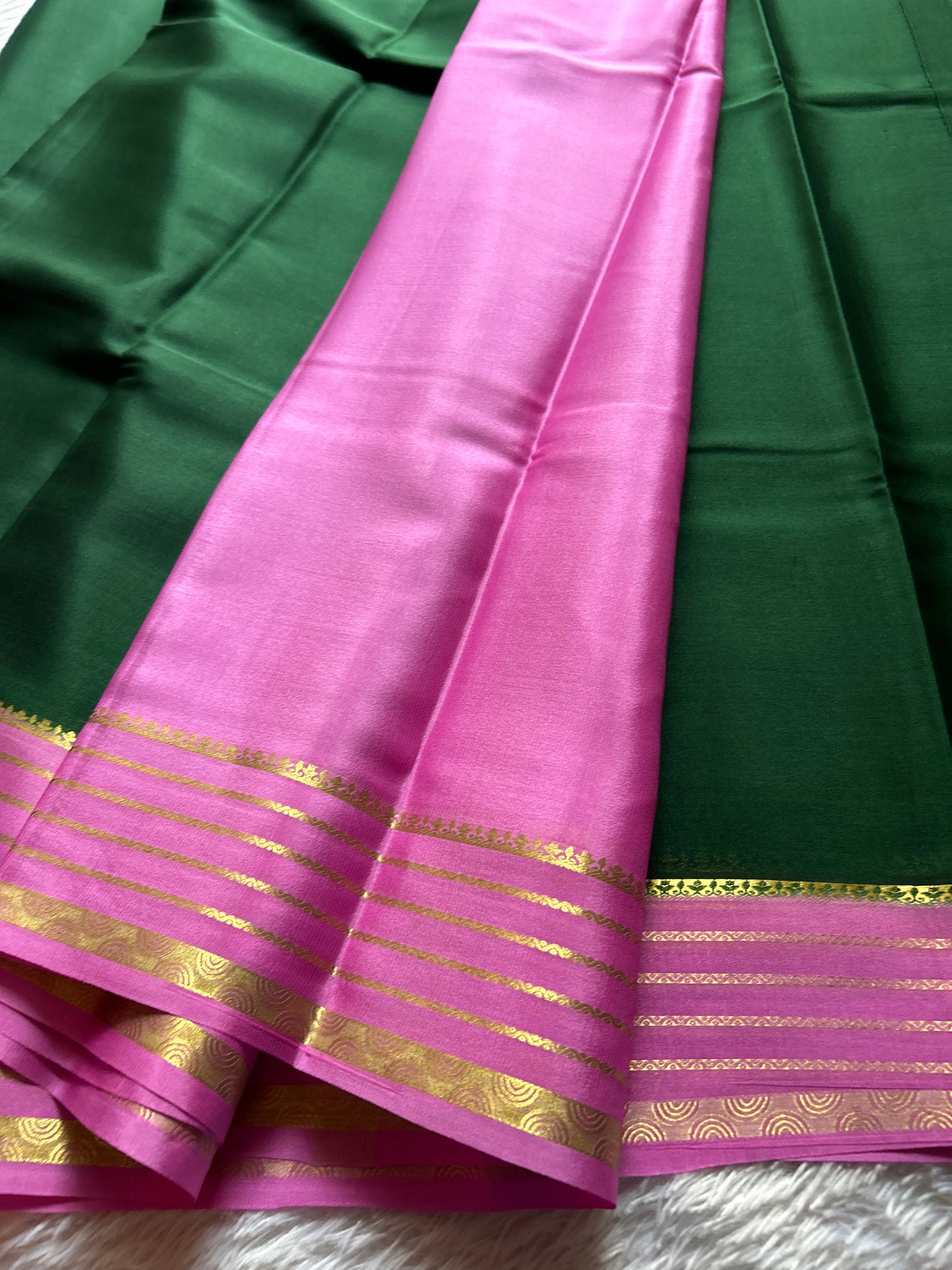 Rashmi (2D) : Bottle green-baby pink