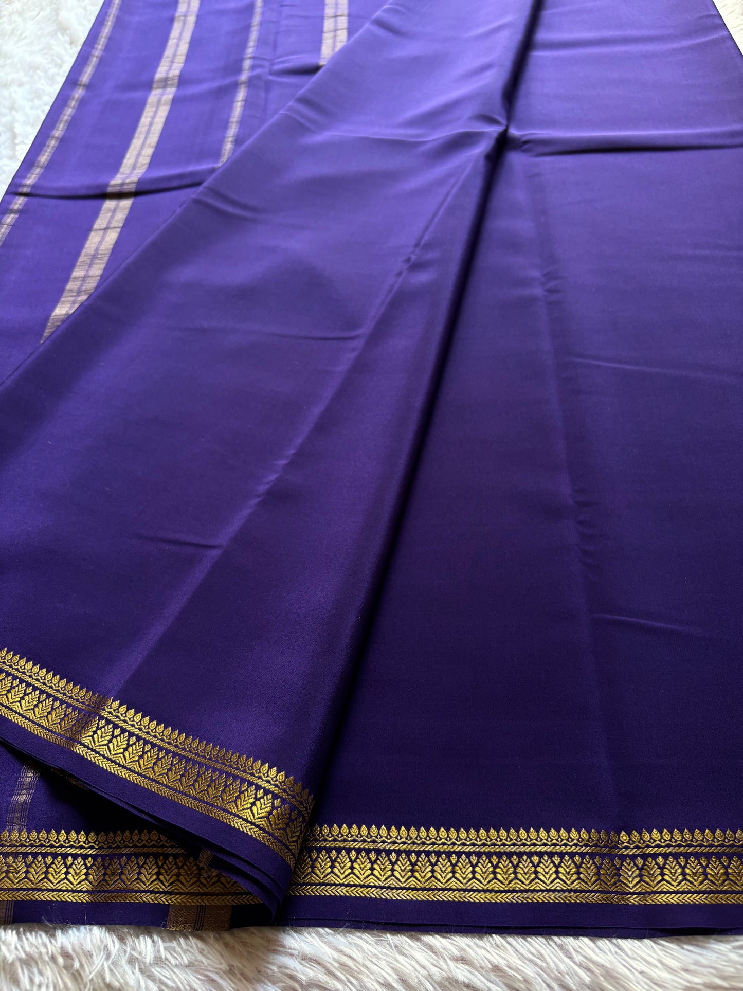 Jyothi : Solid Navy blue