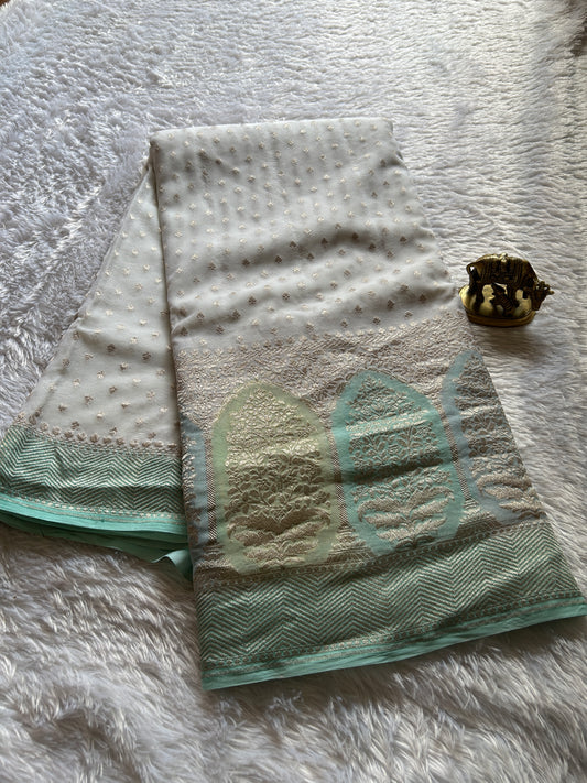 Myra (3D) : Off white-sea blue-pista green