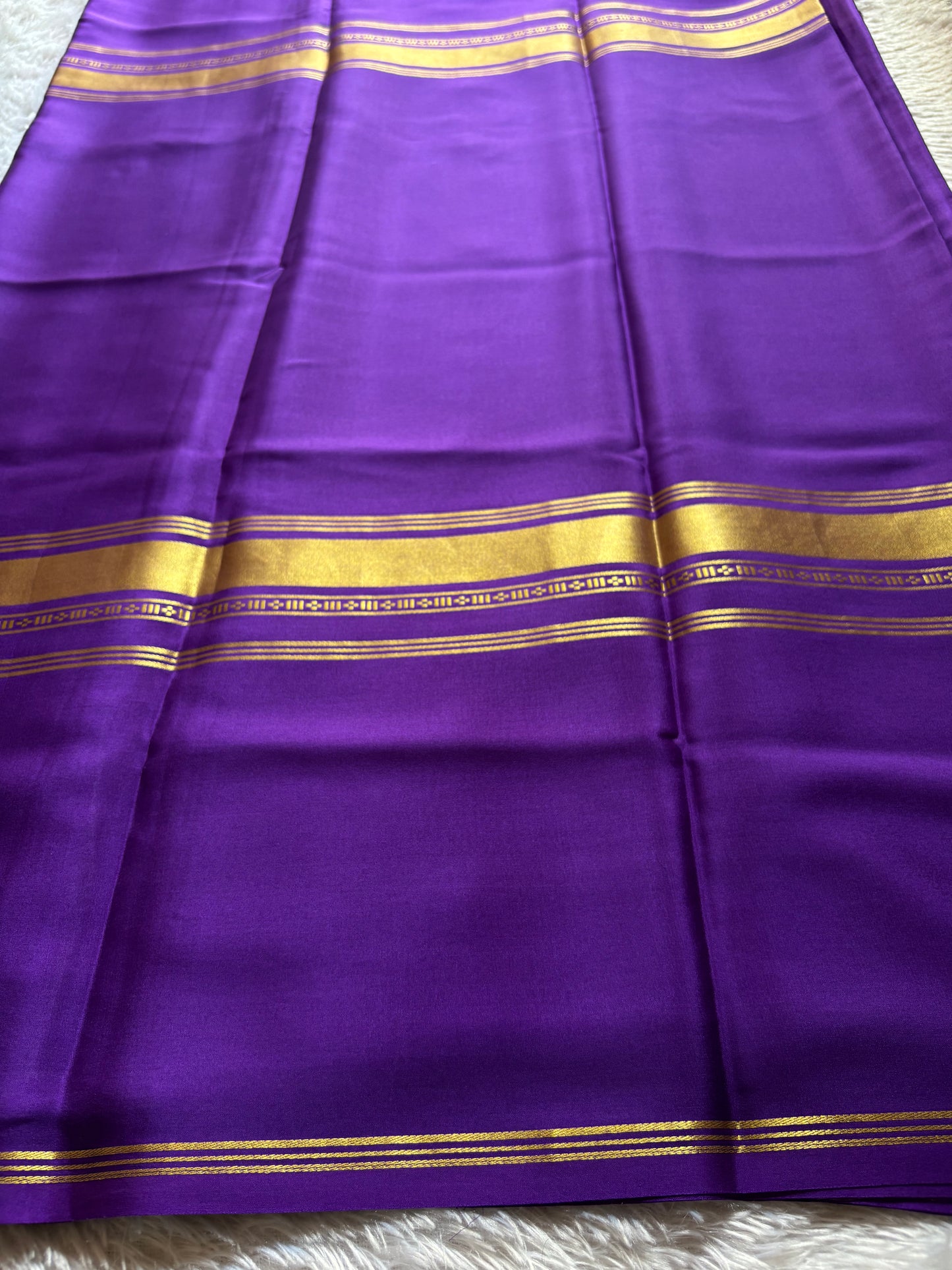Vani : Solid Violet