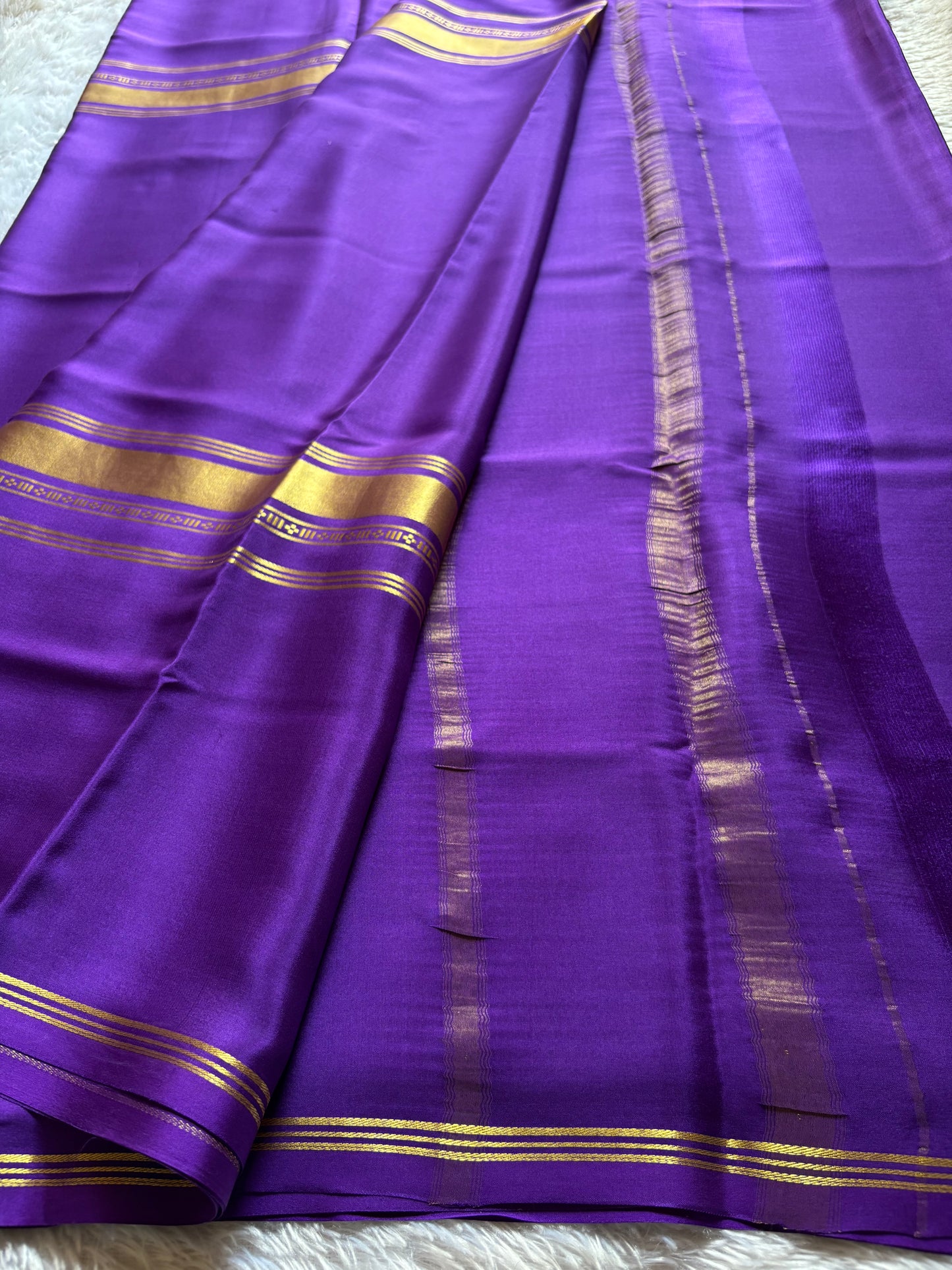 Vani : Solid Violet