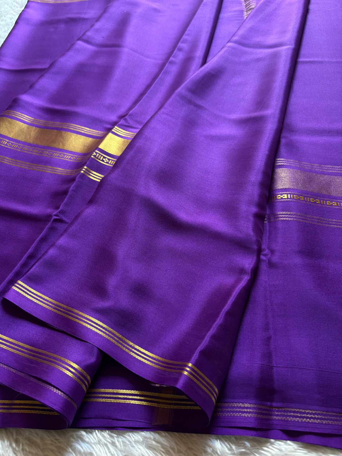Vani : Solid Violet