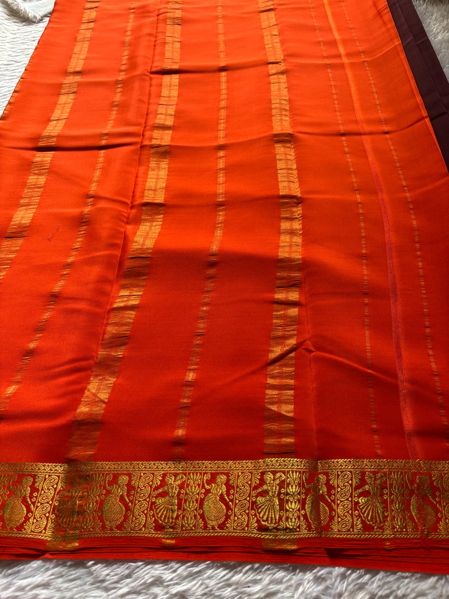 Nartaki (2D) : Chocolate brown-dark orange