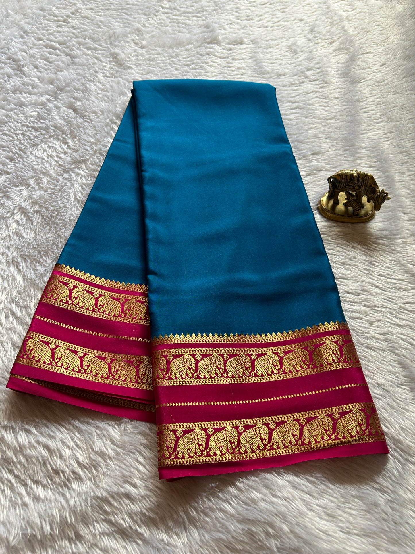 Bheema (2D) : Teal blue-pink