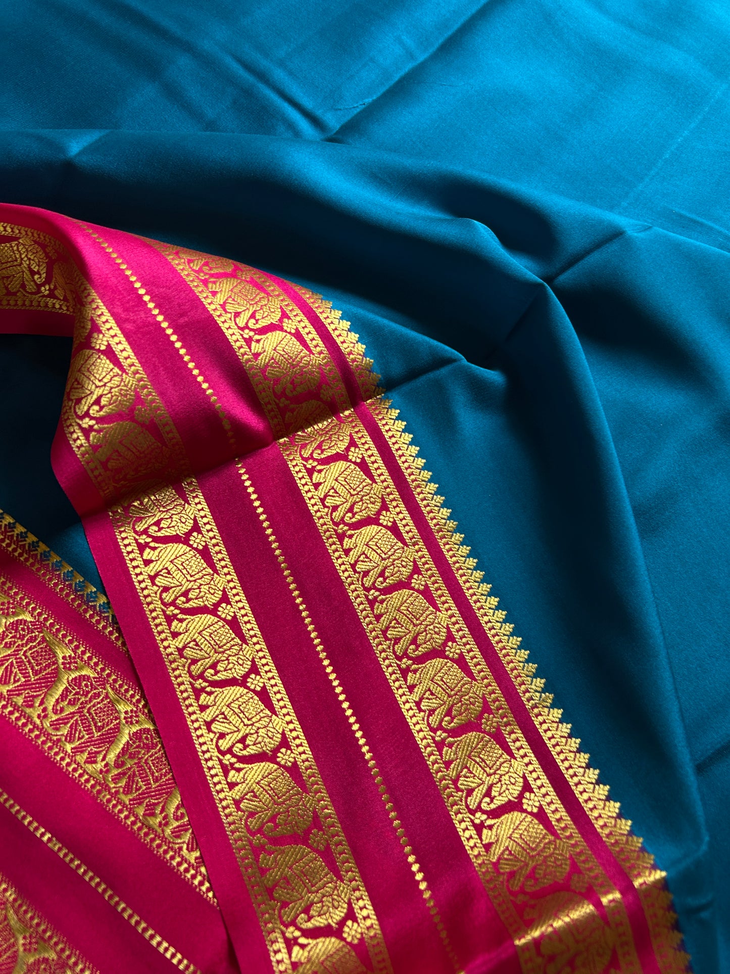 Bheema (2D) : Teal blue-pink