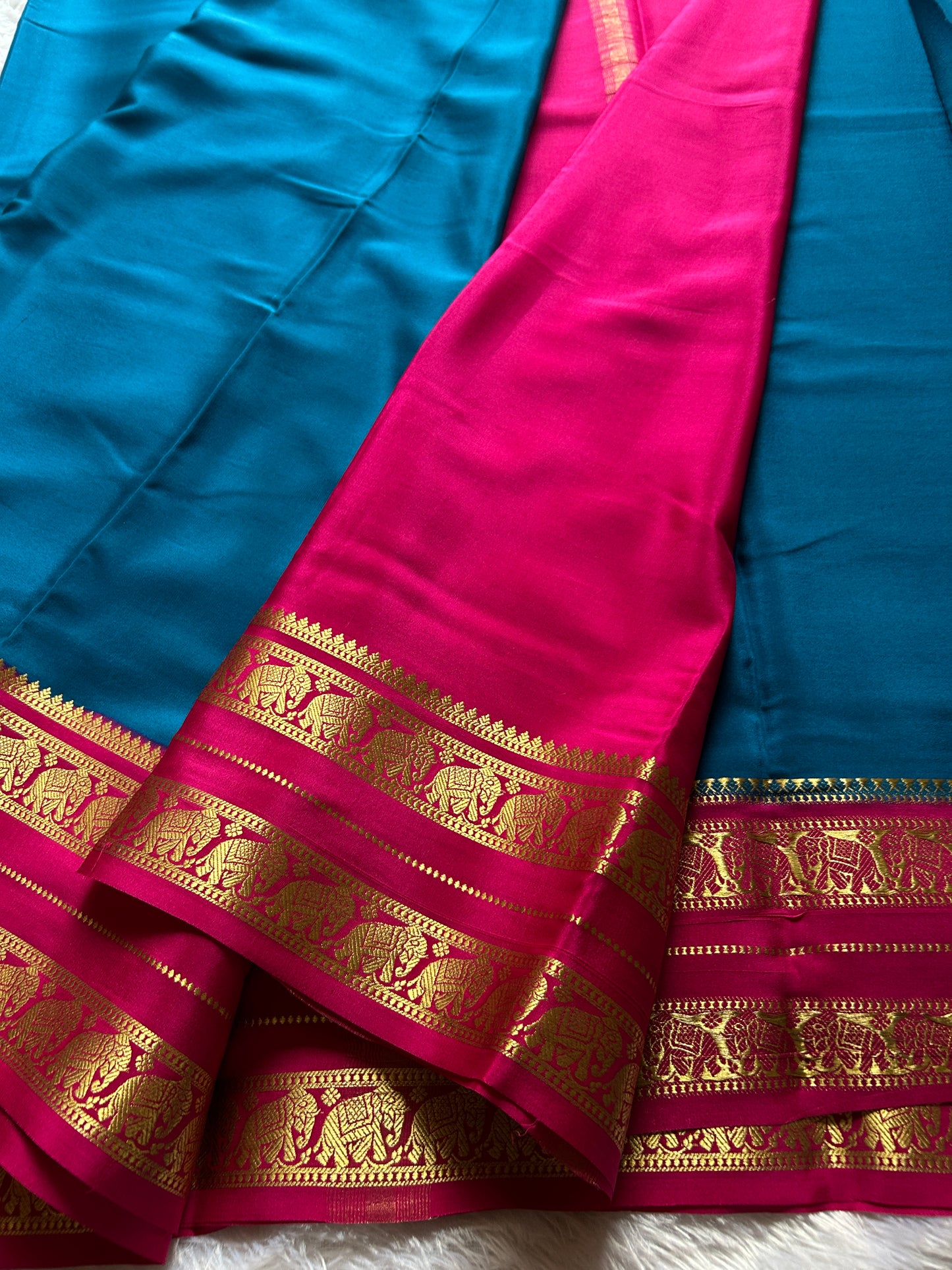 Bheema (2D) : Teal blue-pink