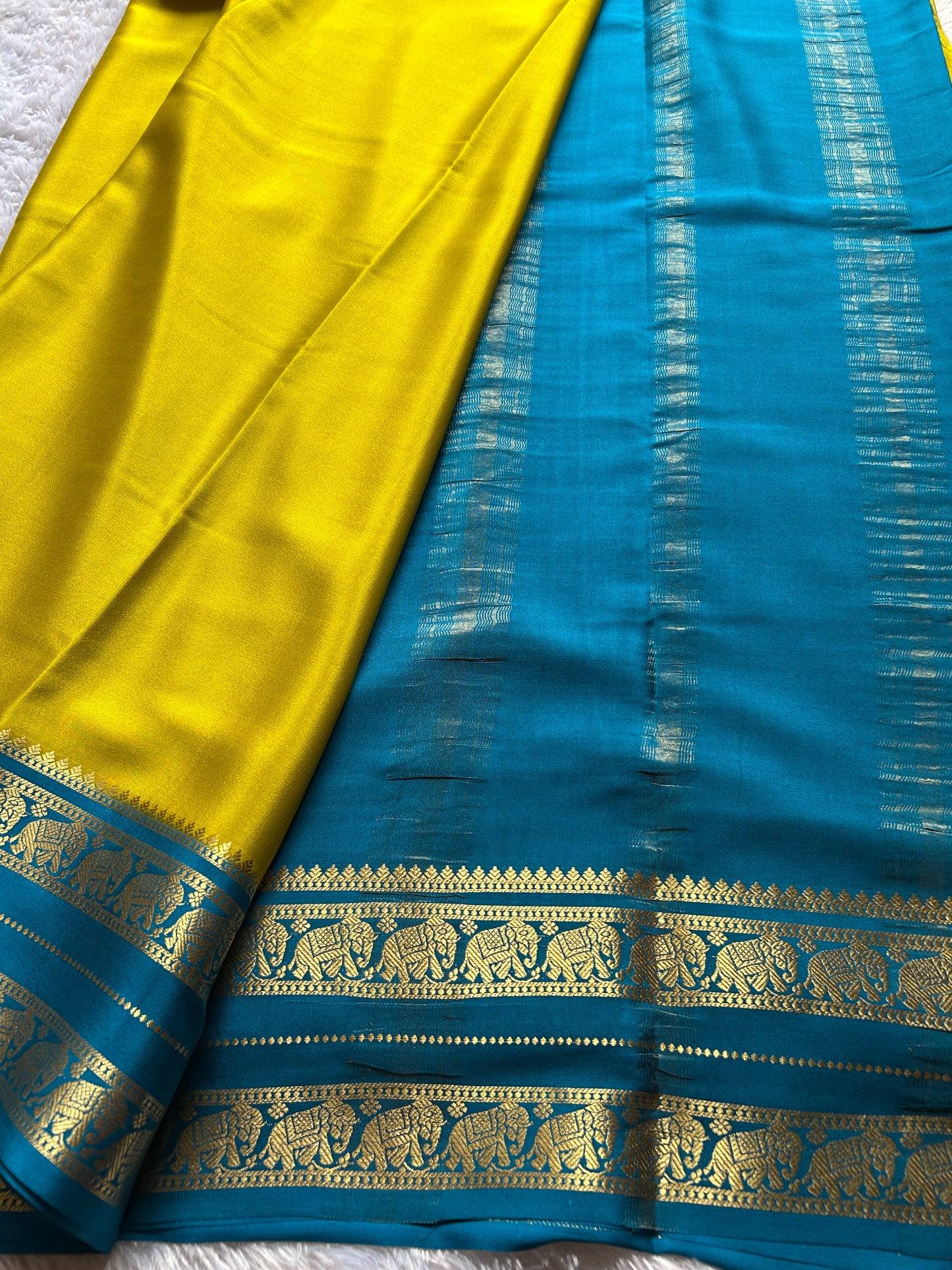 Bheema (2D) : Olive-ananda blue