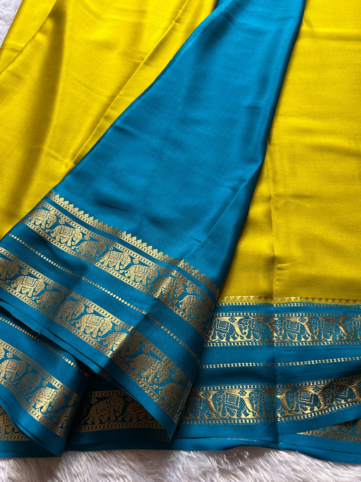 Bheema (2D) : Olive-ananda blue