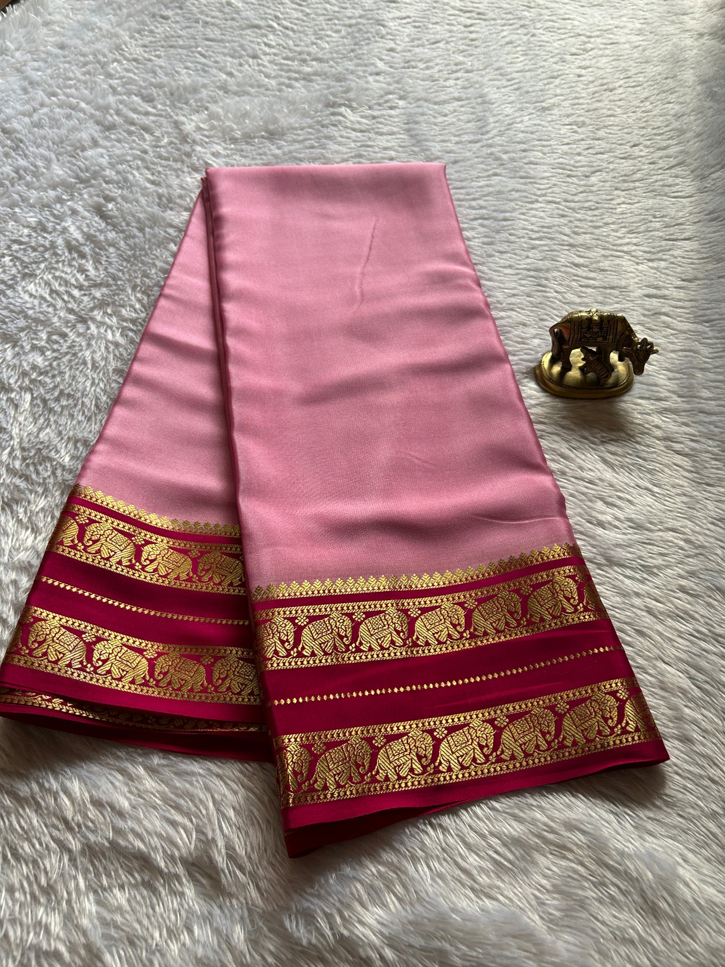 Bheema (2D) : Light pink-dark pink
