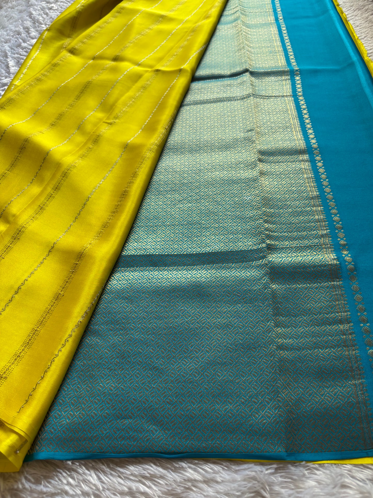 Meragu : Solid Lemon yellow