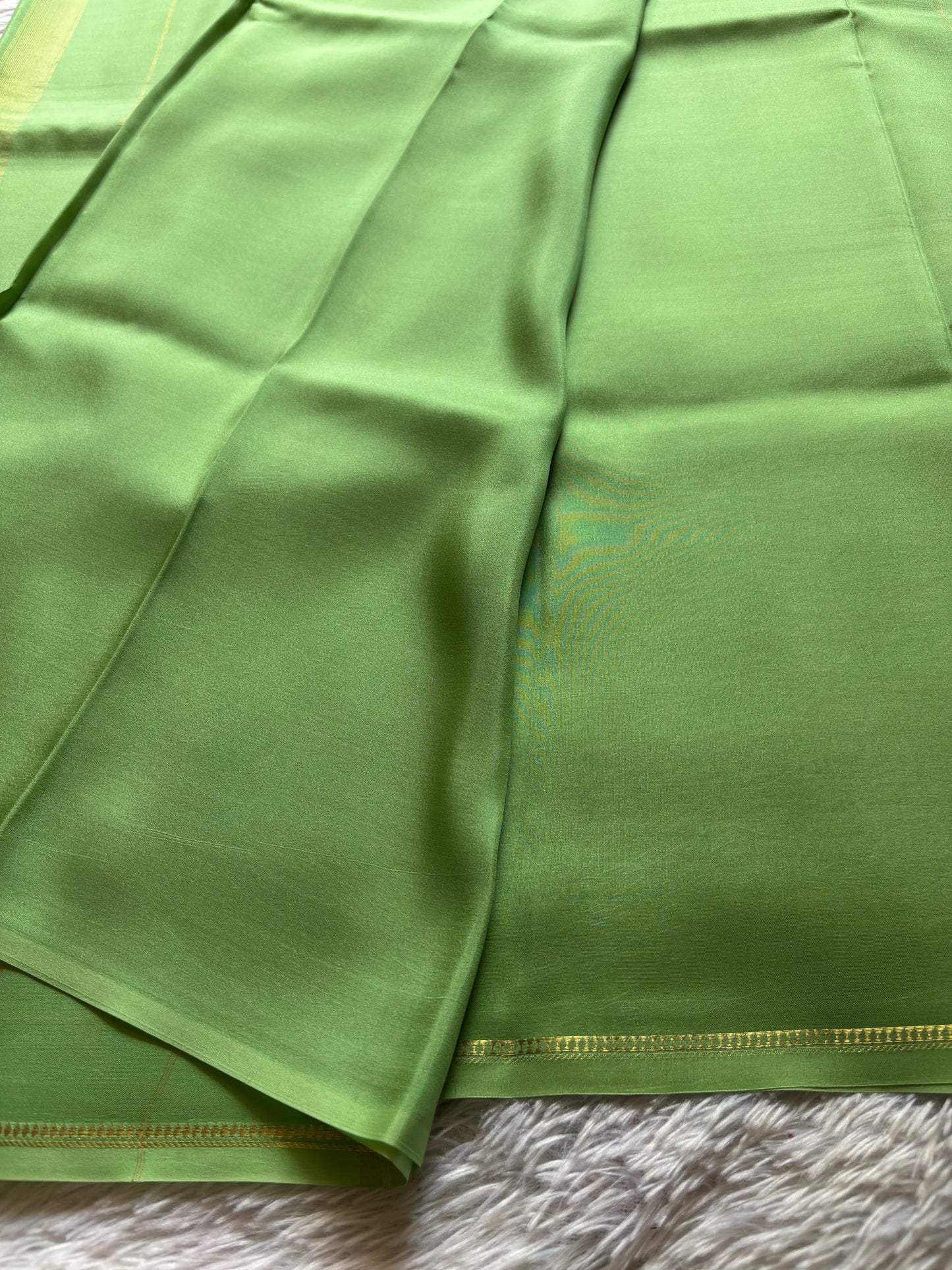 Mani : Solid Pista green