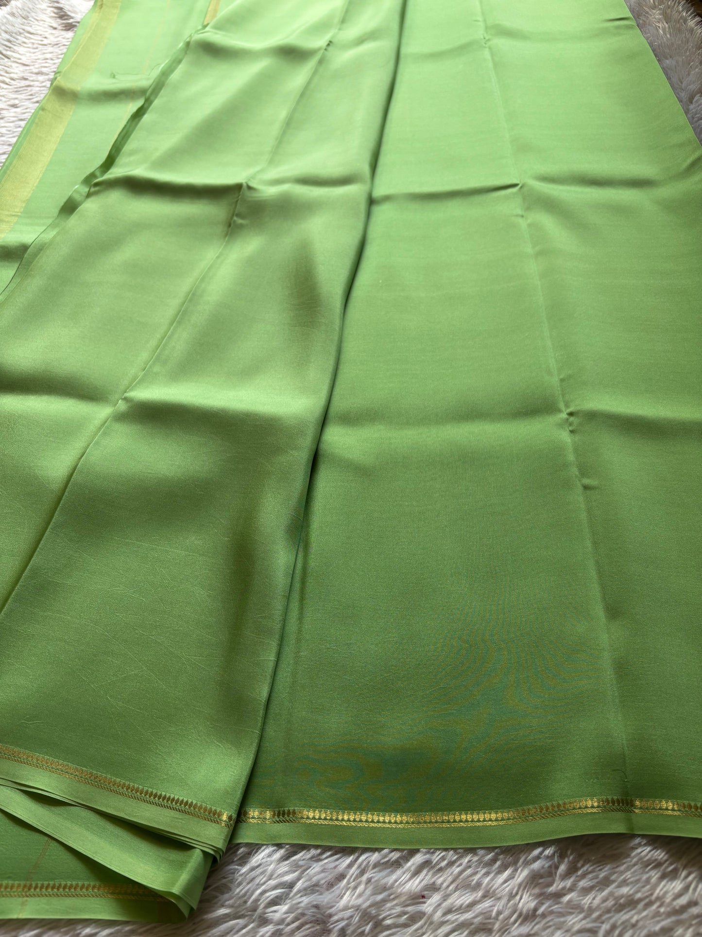 Mani : Solid Pista green