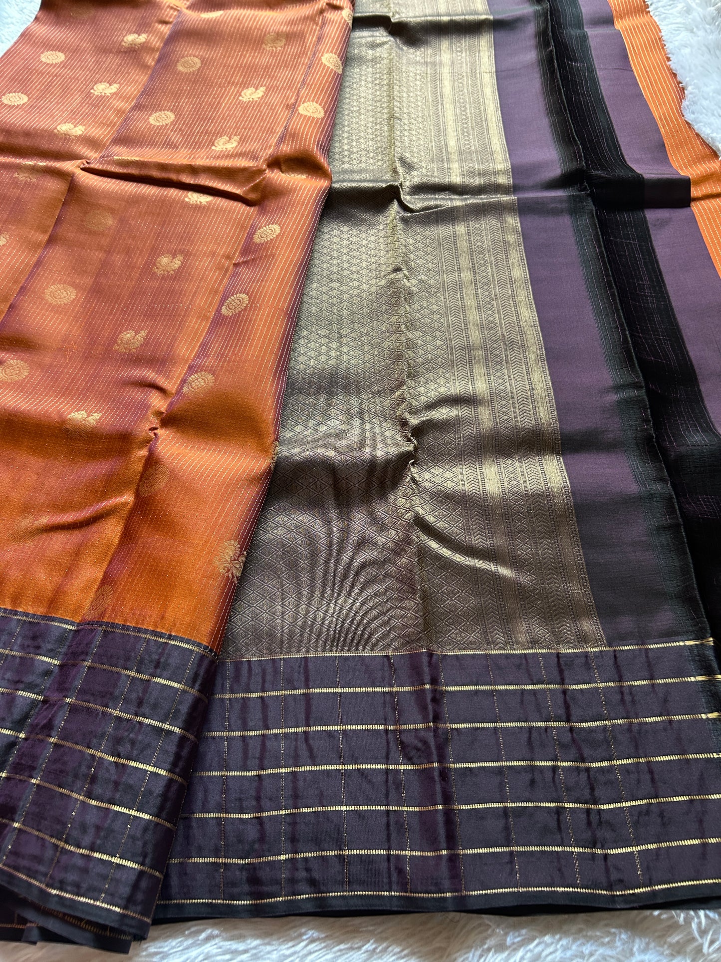 Half Pattu (2D) : Rust-deep brown