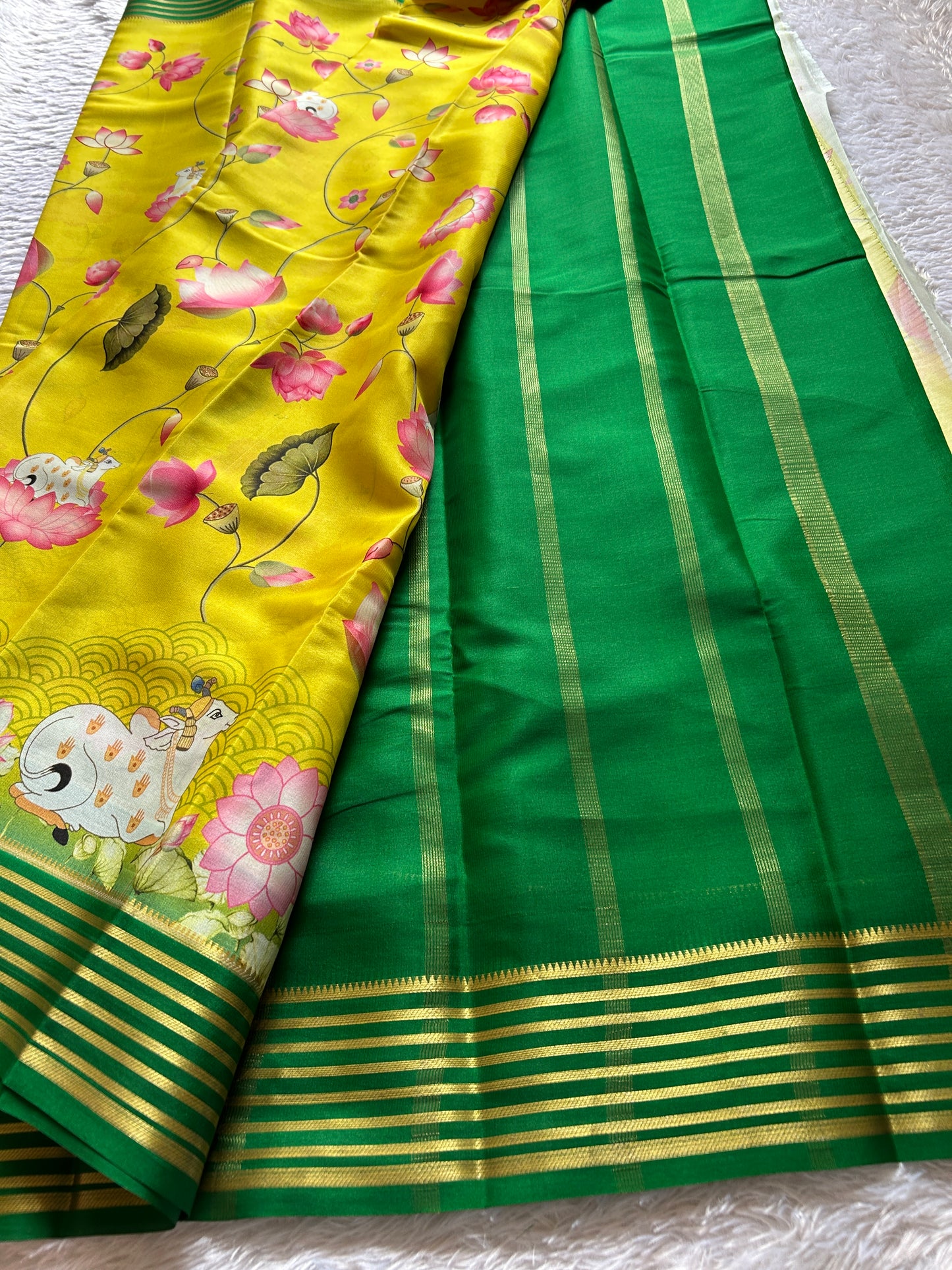 Kamala (2D) : Lemon yellow-bottle green