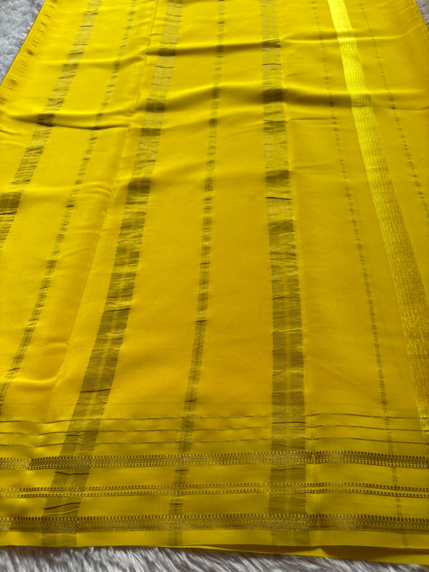 Tanuja : Solid Lemon yellow
