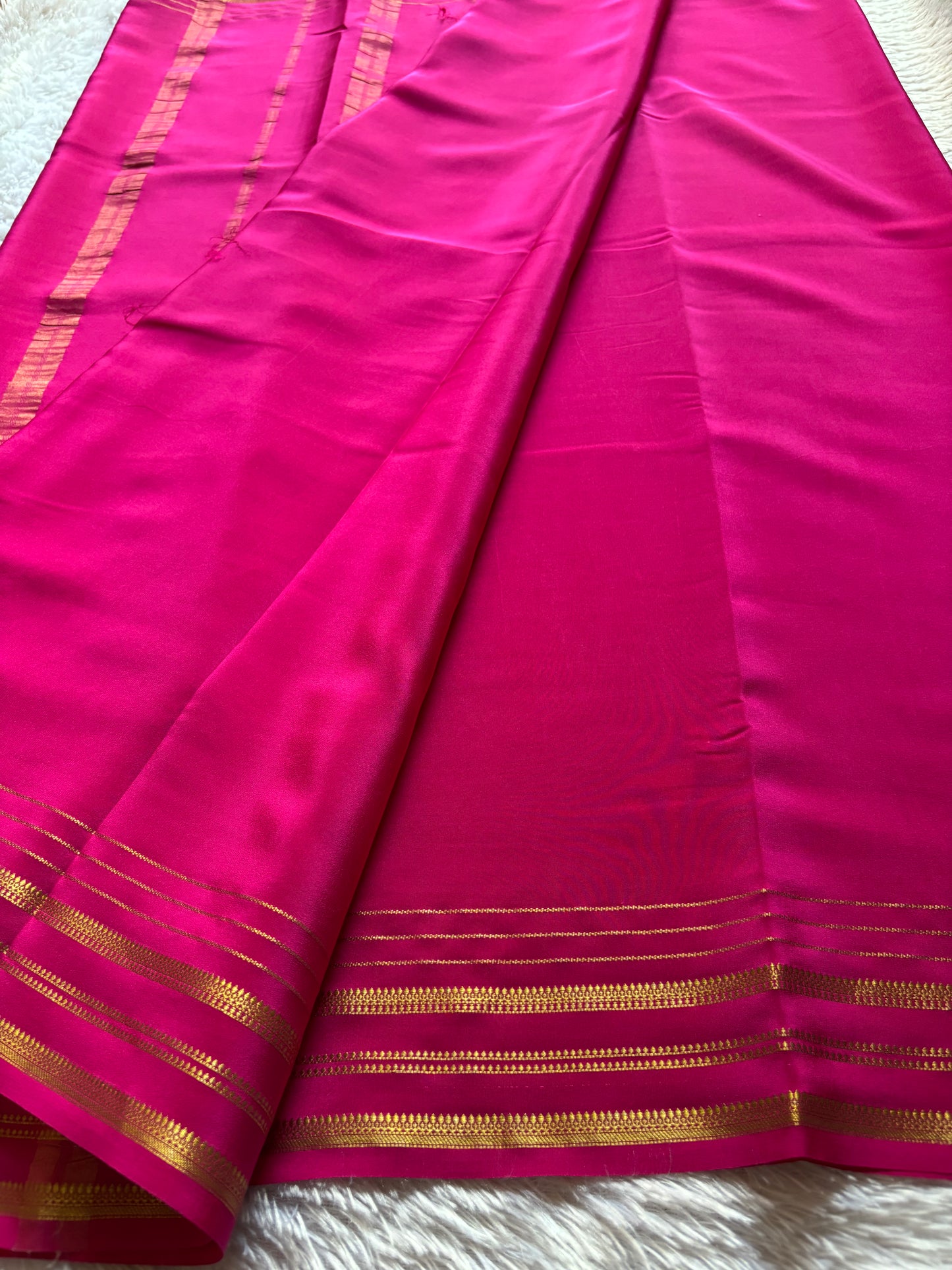 Tanuja : Solid Pink
