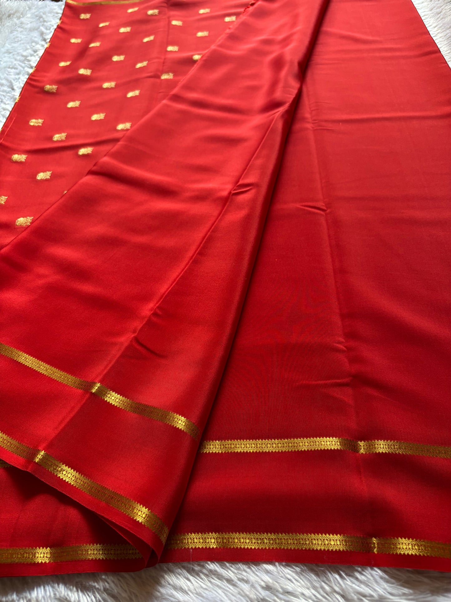 Padmini : Solid Red