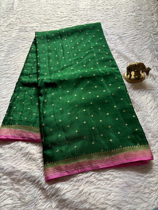 Deepali (2D) : Bottle green-baby pink