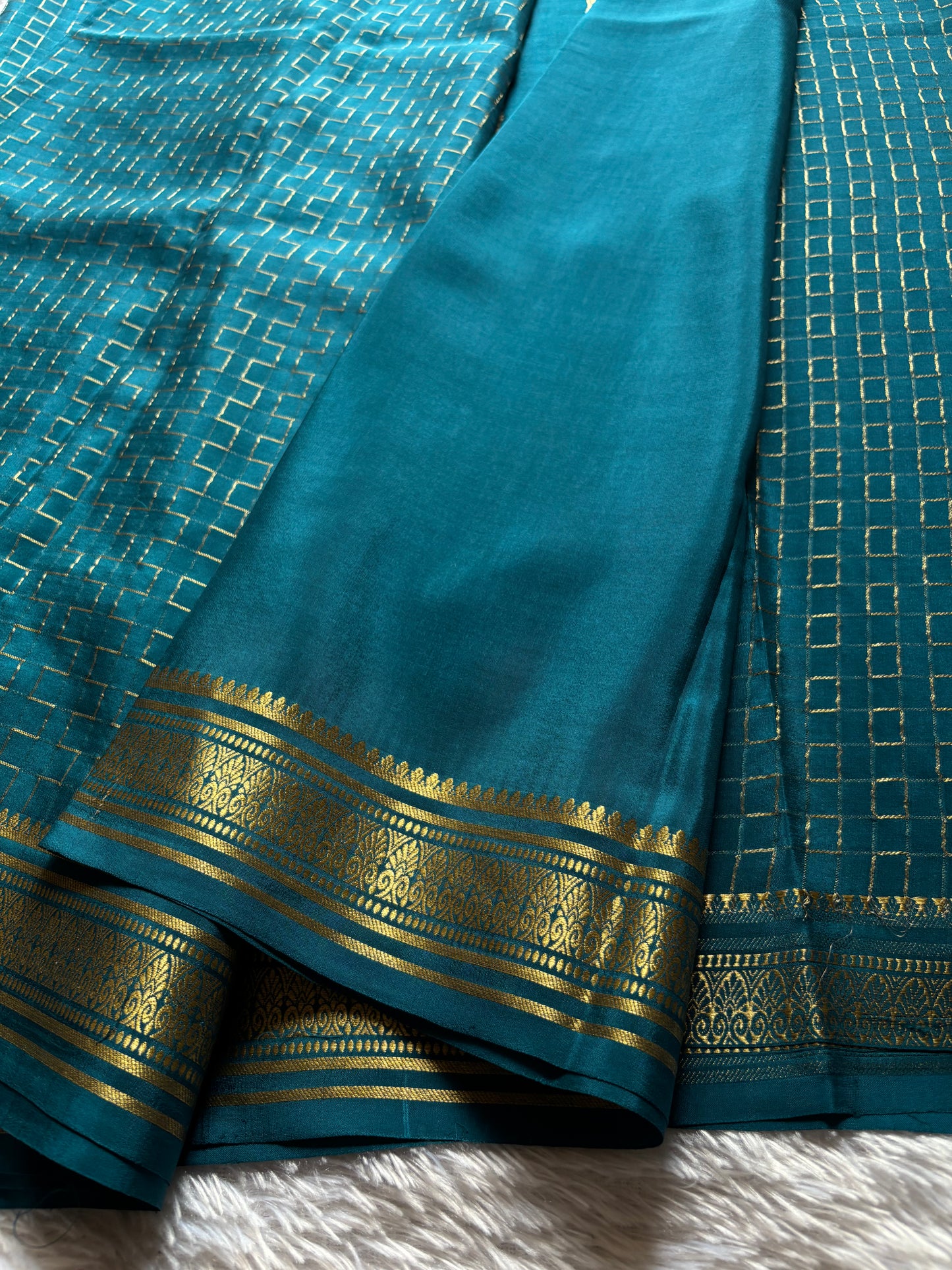 Lekha : Solid Teal blue