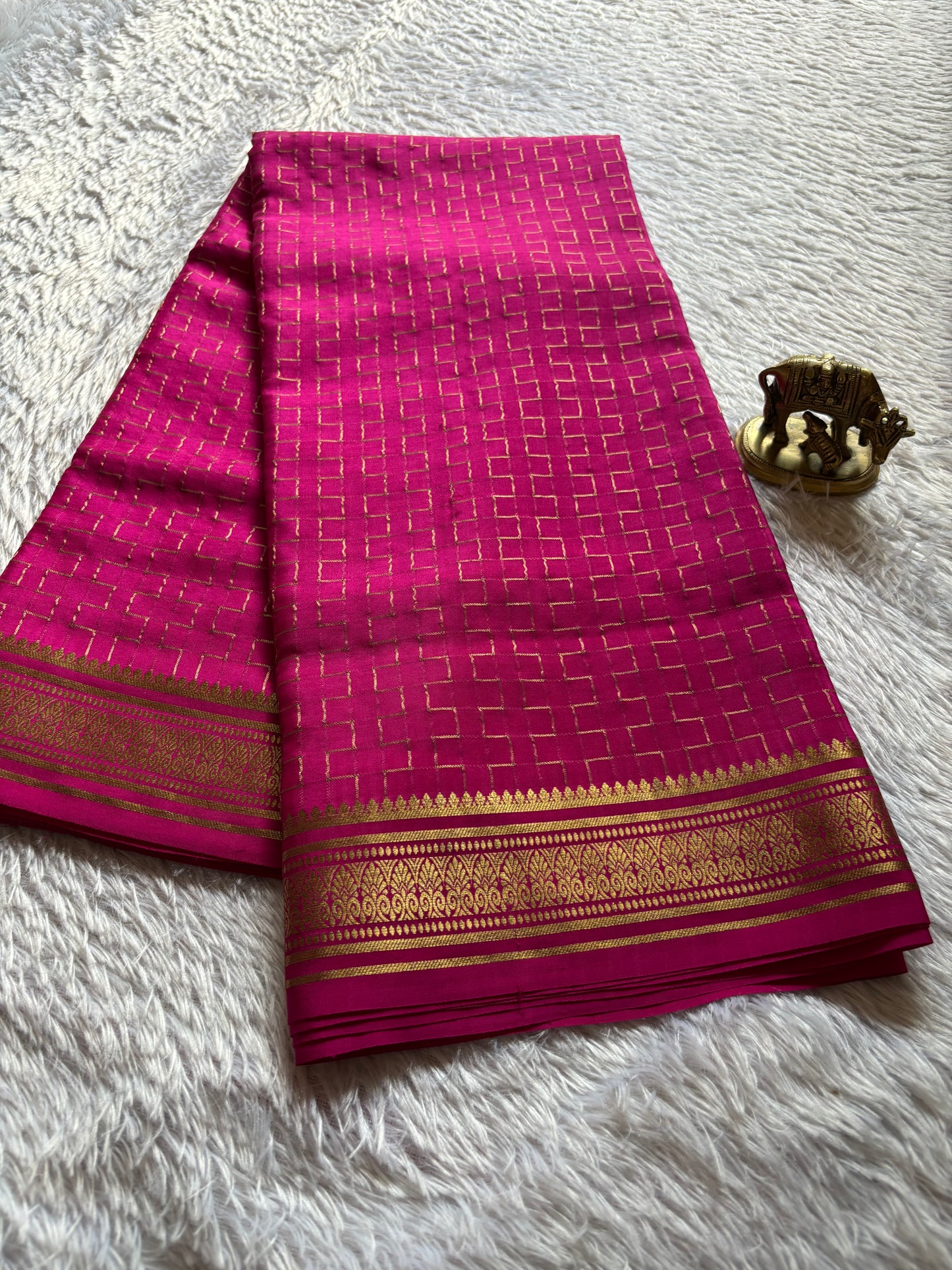 Lekha : Solid Pink