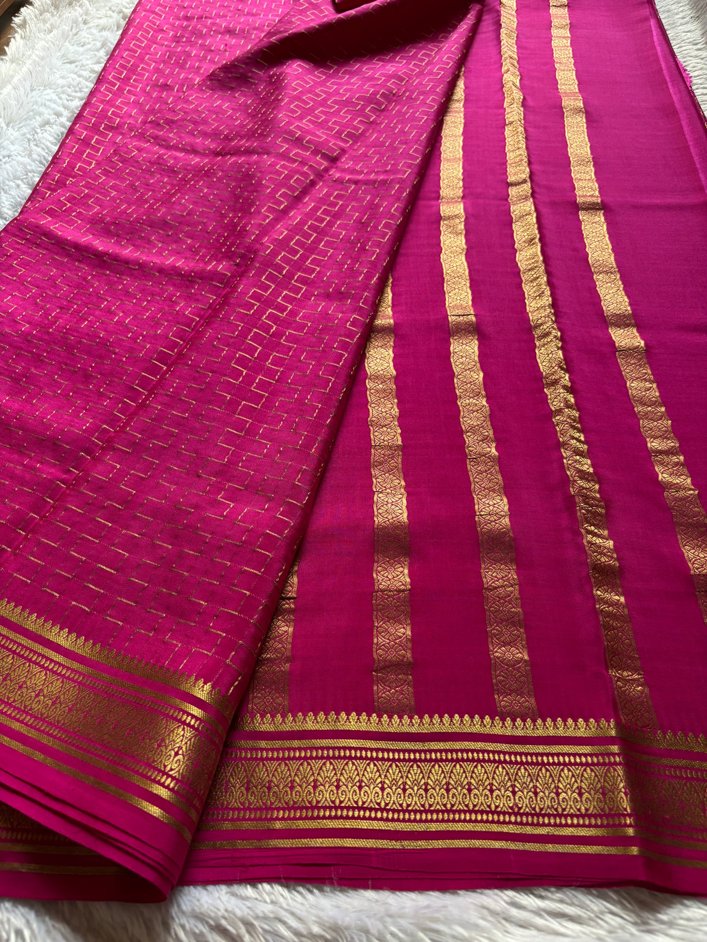 Lekha : Solid Pink