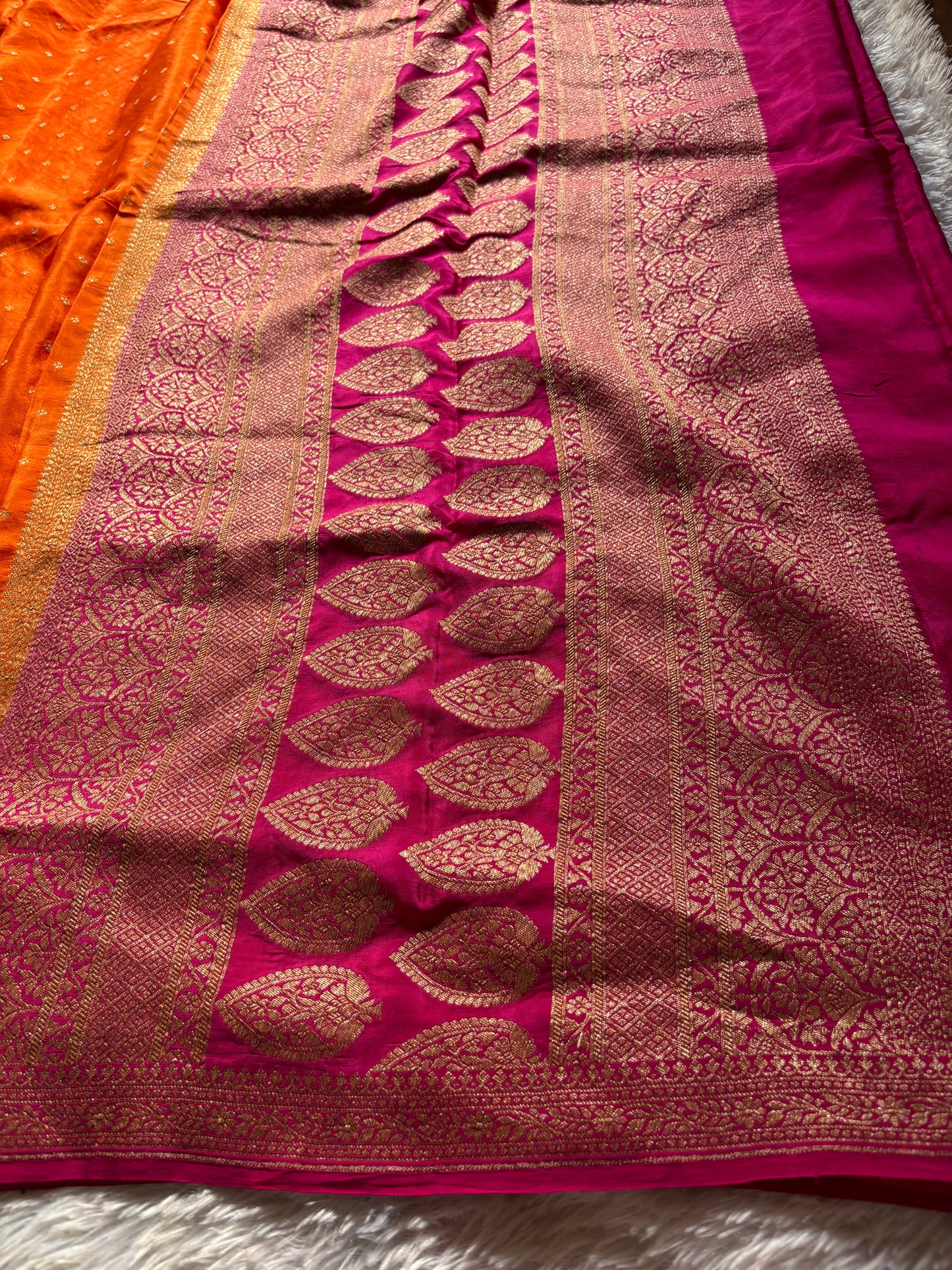 Deepali (2D) : Orange-rani pink
