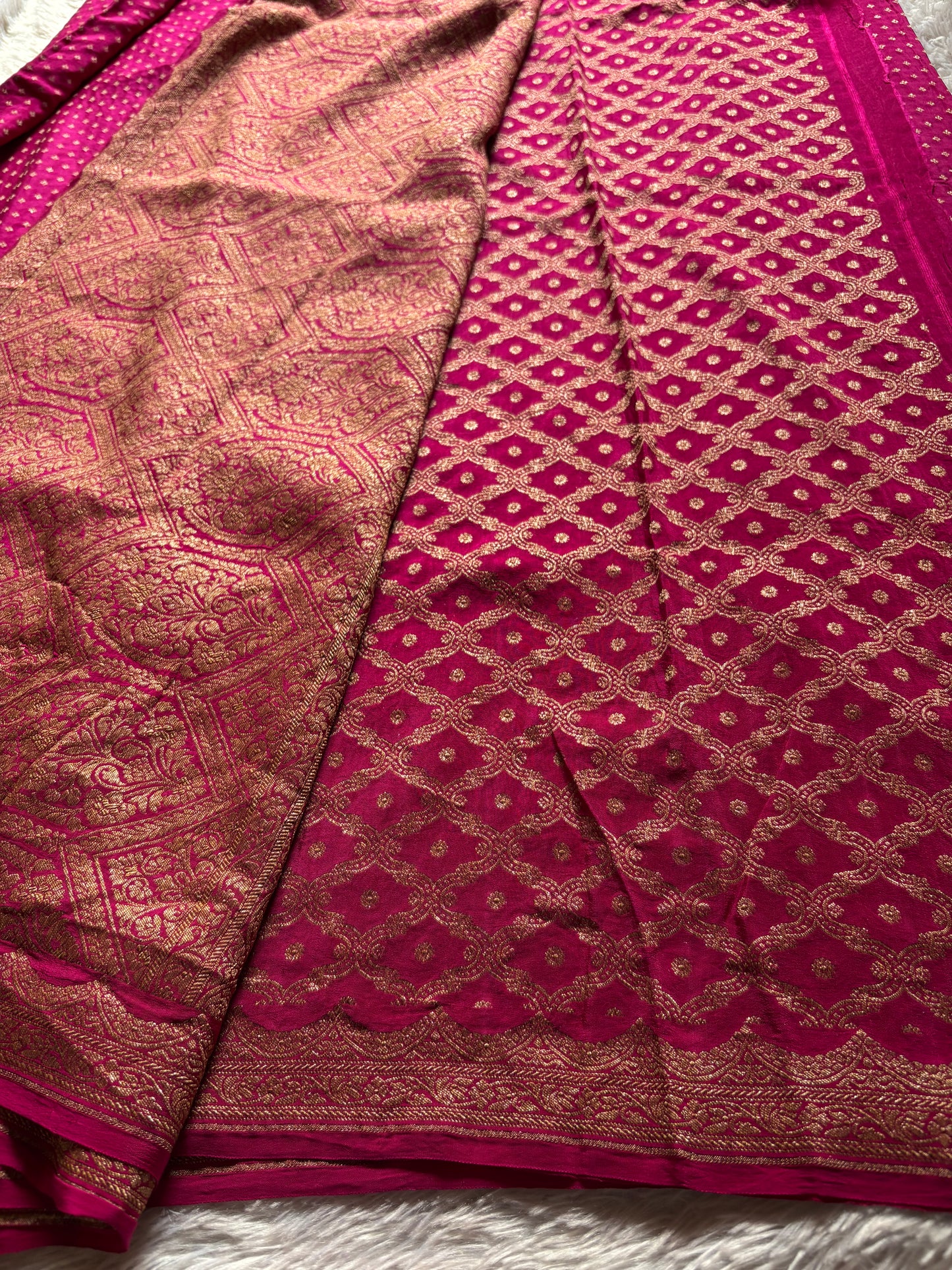Deepali : Solid Rani pink