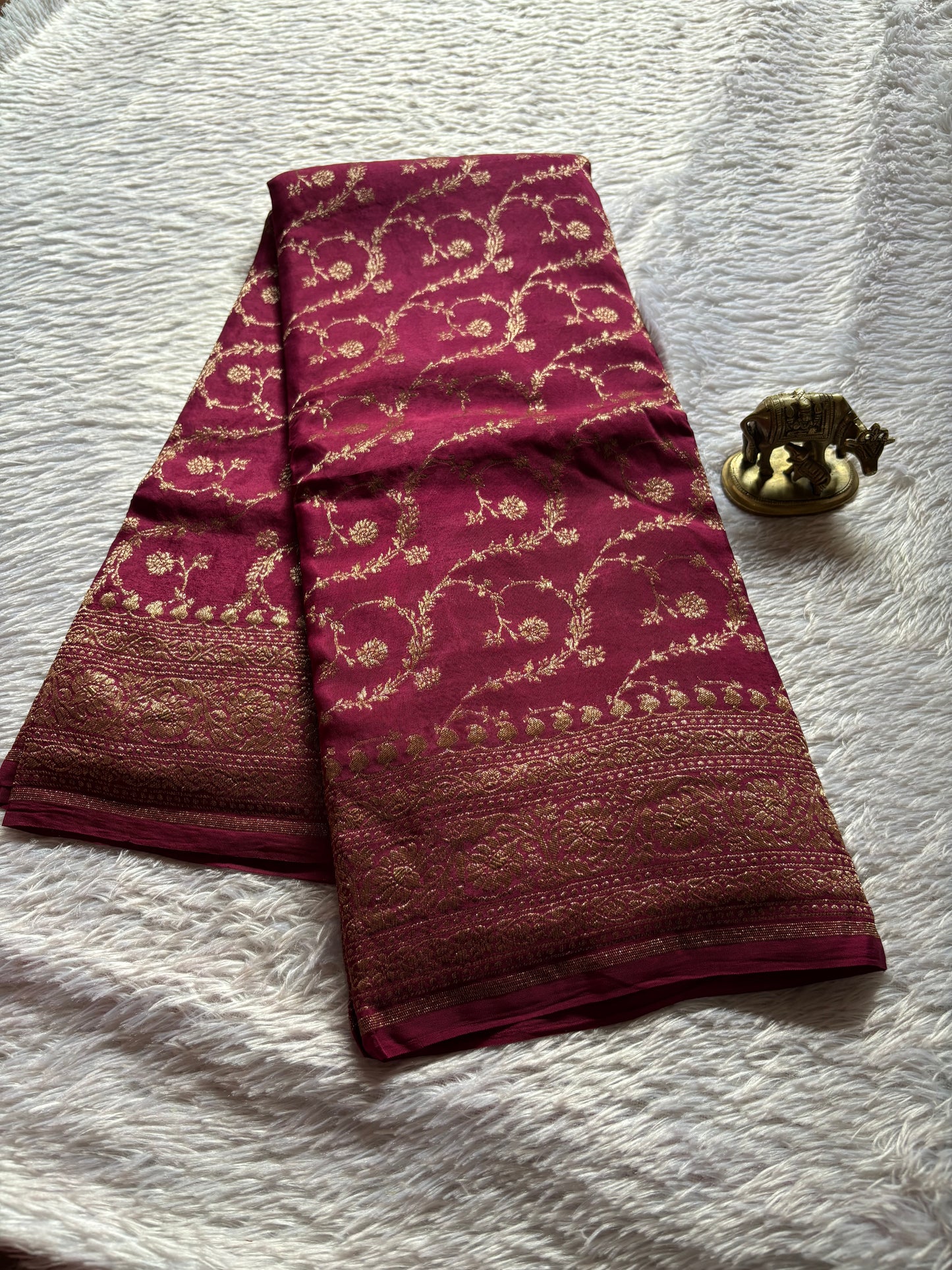 SCB06 : Solid Maroon