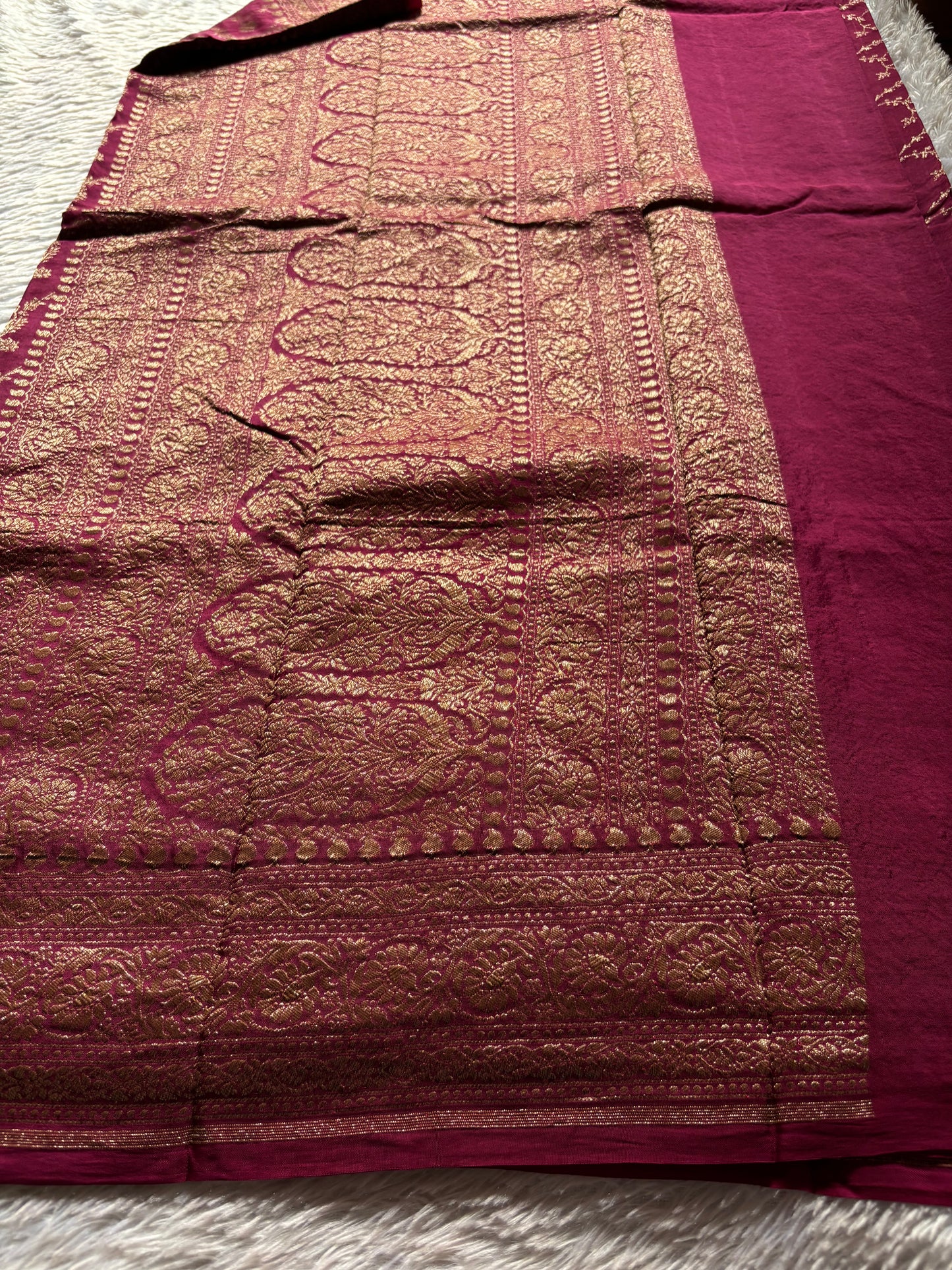 SCB06 : Solid Maroon