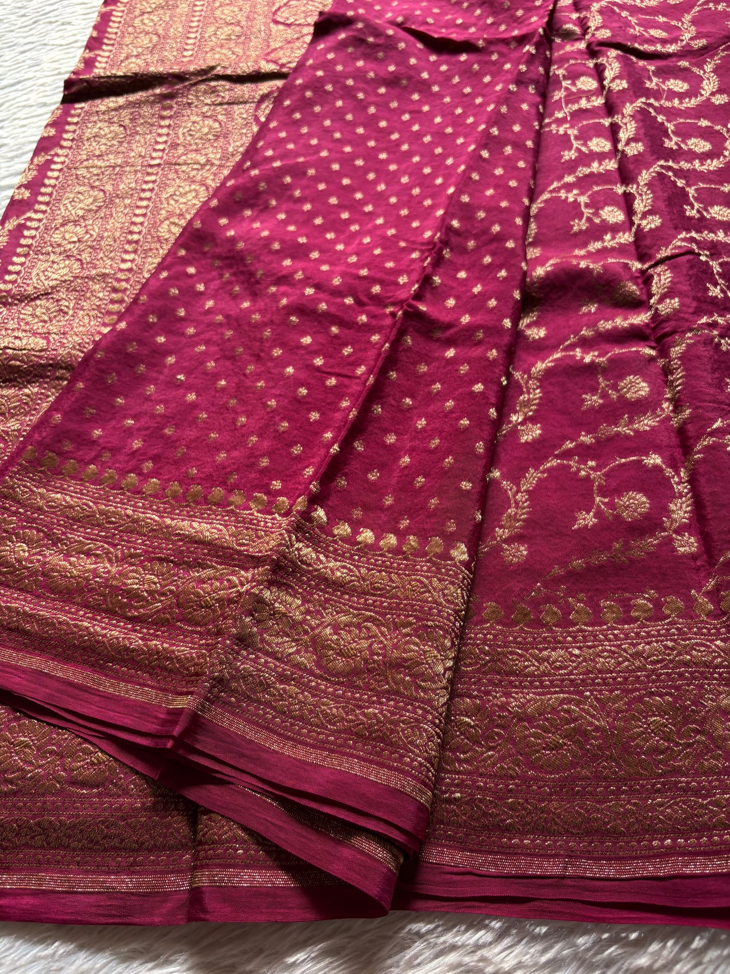 SCB06 : Solid Maroon