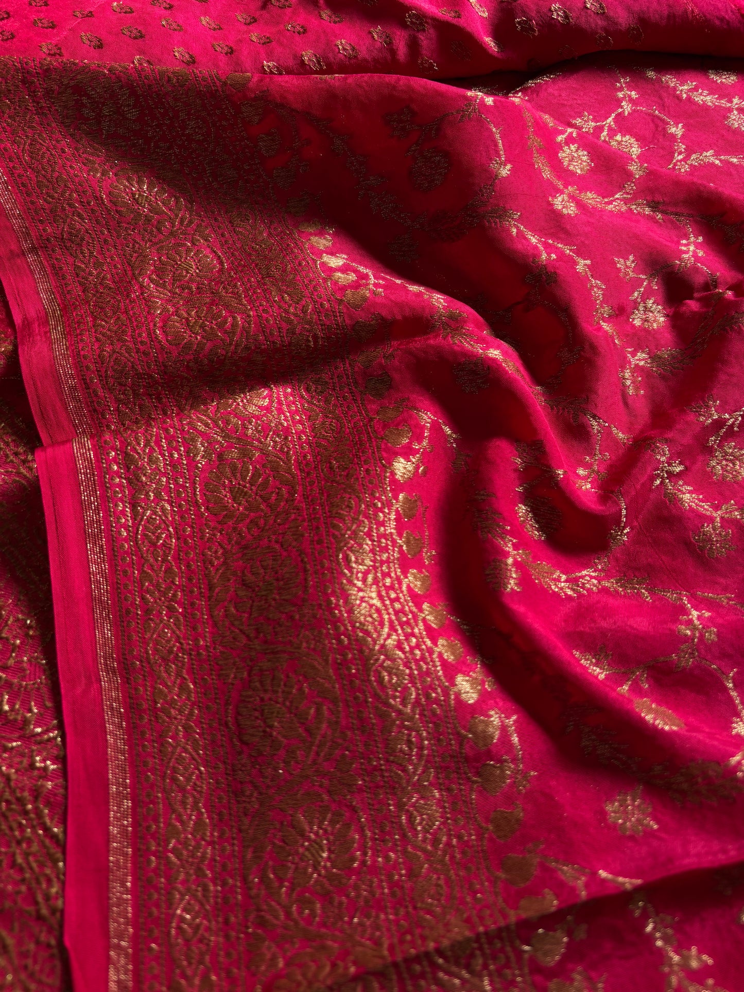 SCB06 : Solid Rani pink