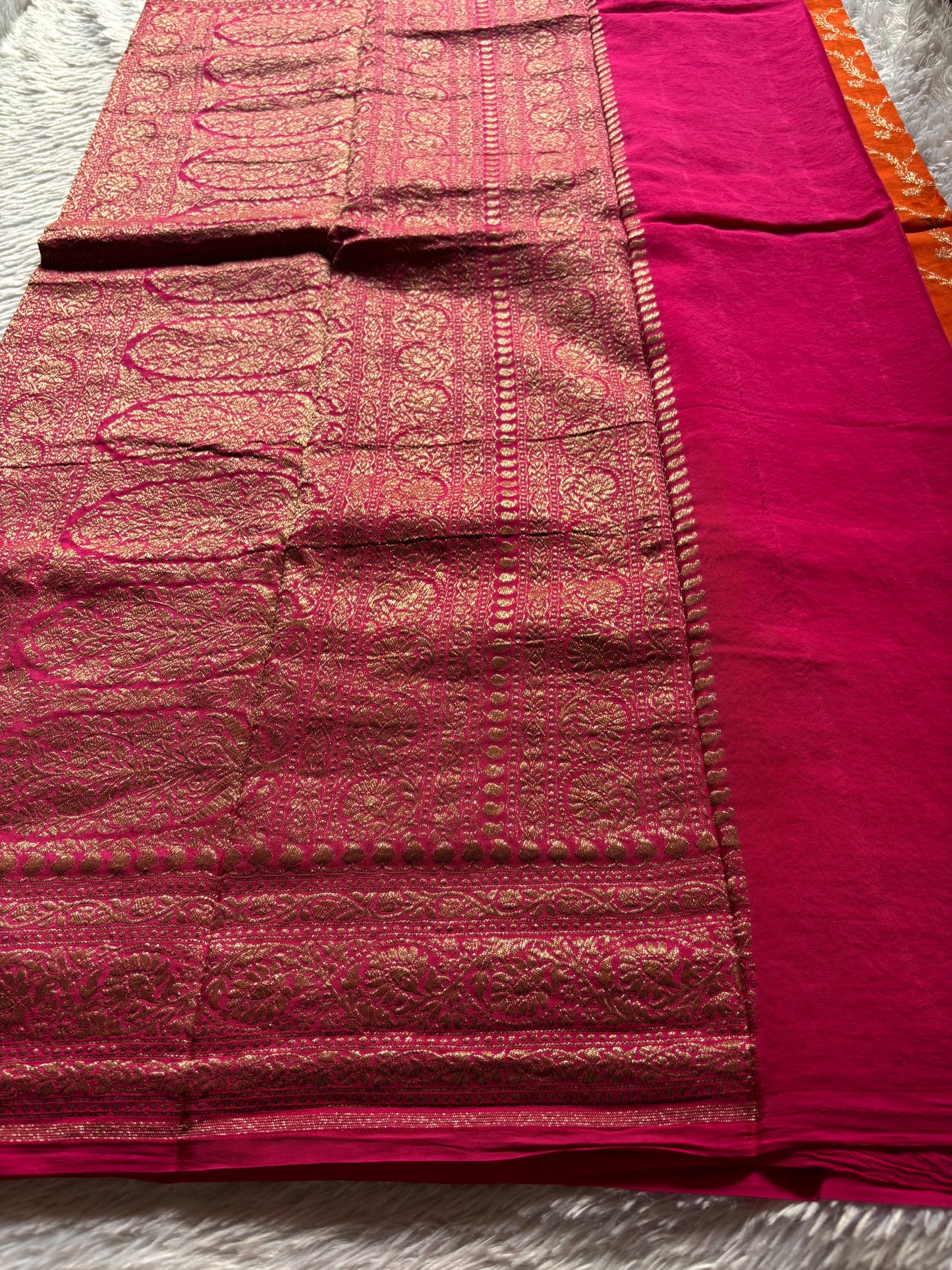 SCB06 (2D) : Orange-rani pink