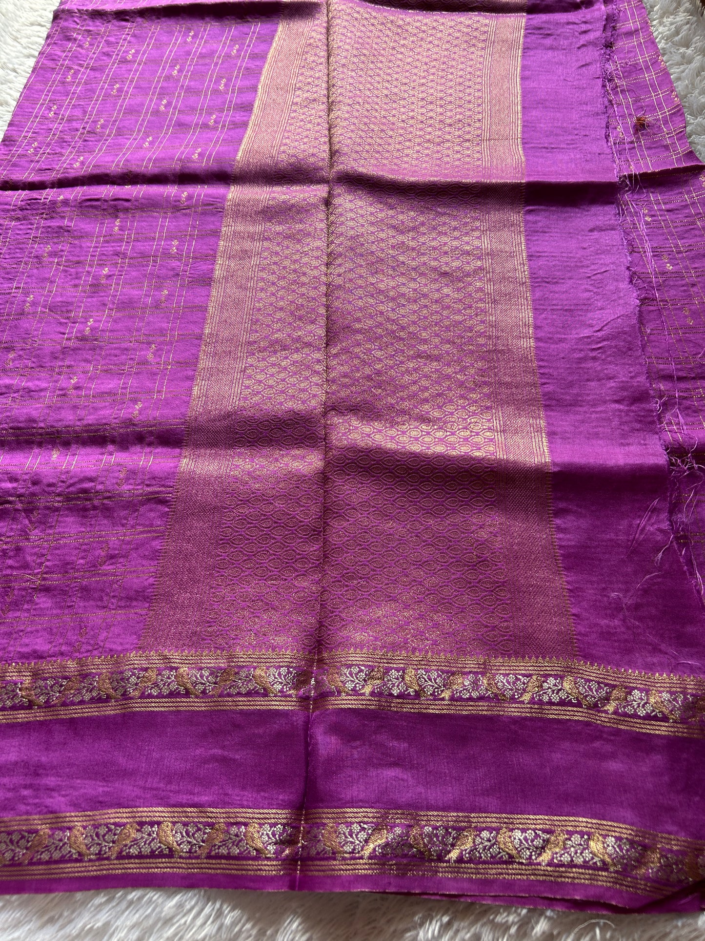 SS112 : Solid Bright magenta