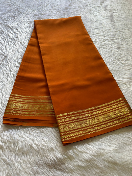 Devika : Solid light orange