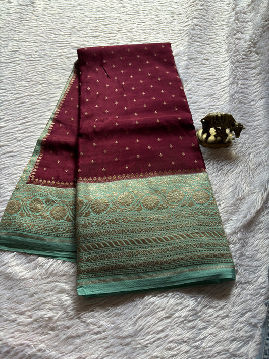 SCB05 (2D) : Maroon-mint green