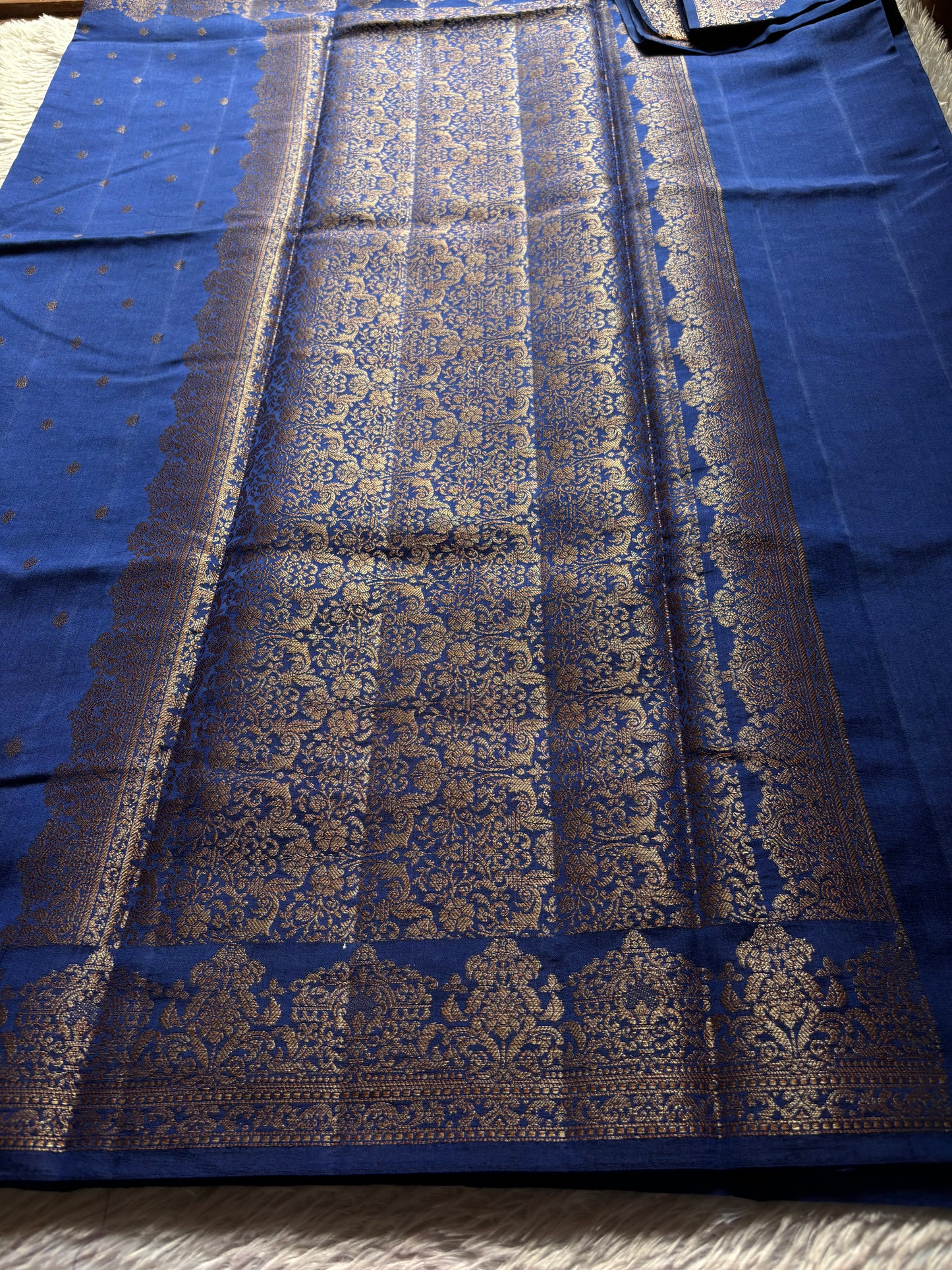 Banarasi Chiniya : Solid Dark blue