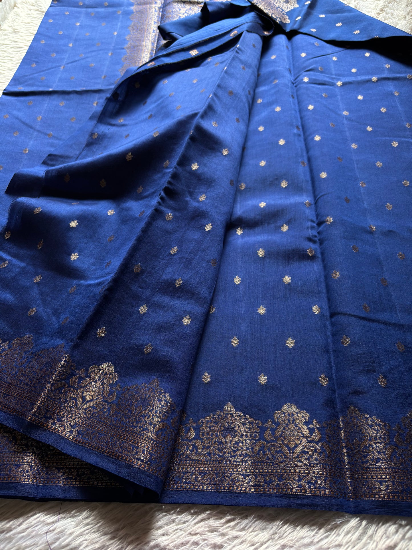 Banarasi Chiniya : Solid Dark blue