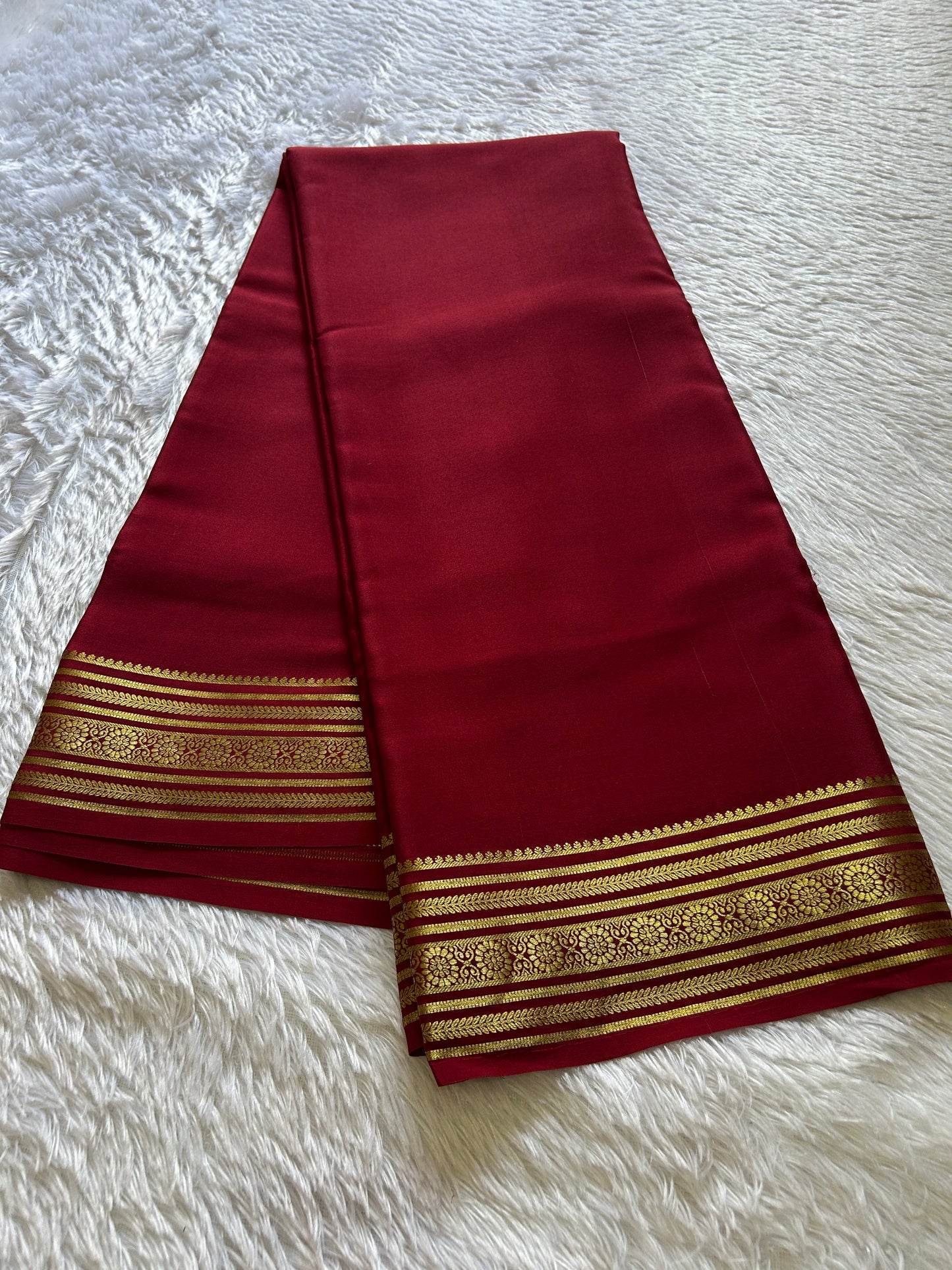 Devika : Solid maroon