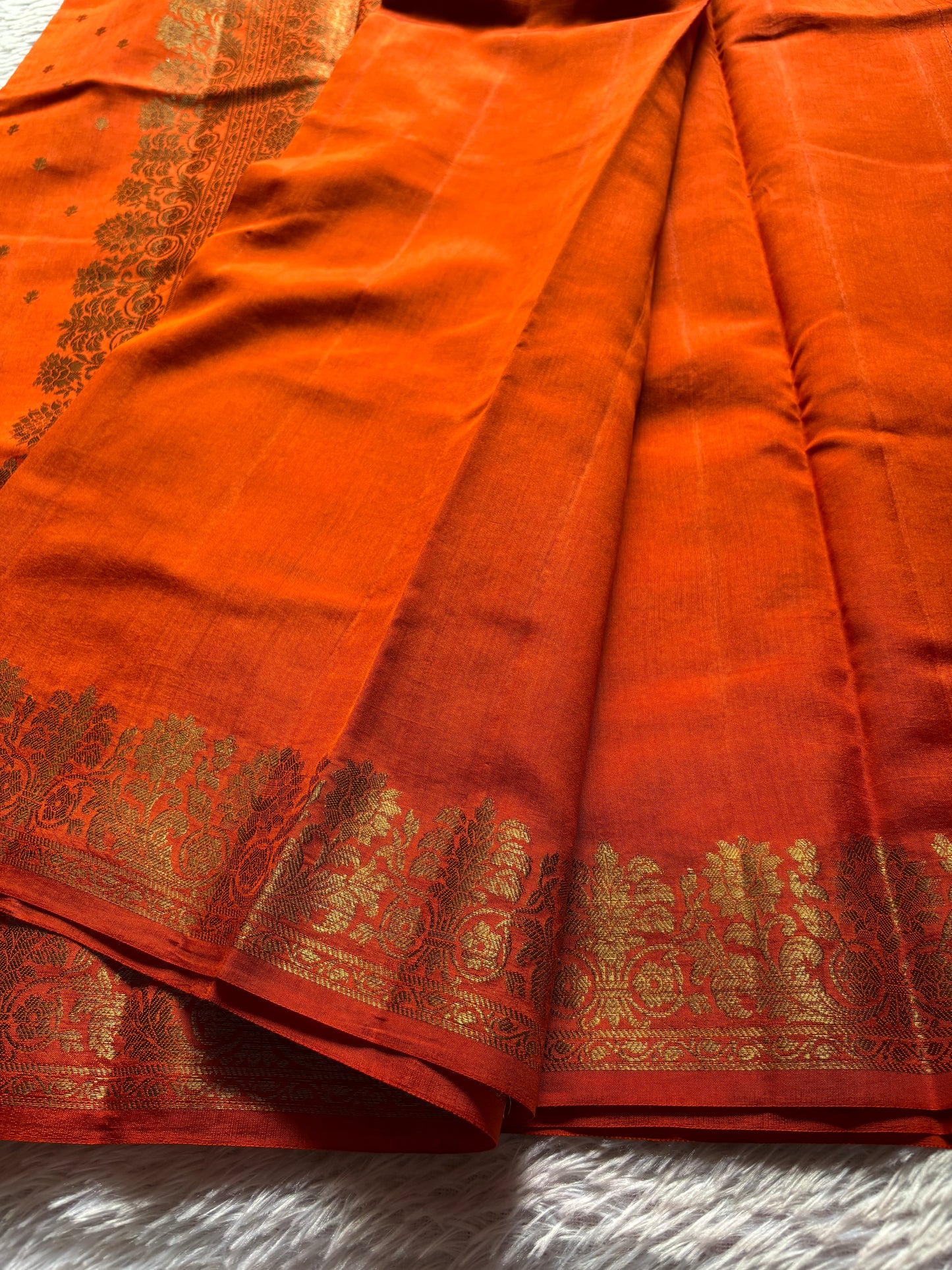 Banarasi Chiniya : Solid Dark orange