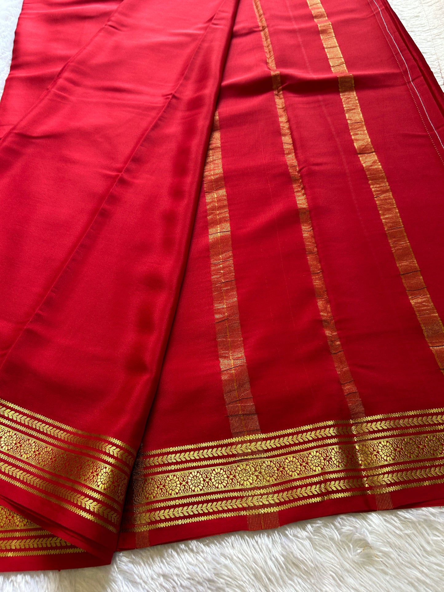Devika : Solid red