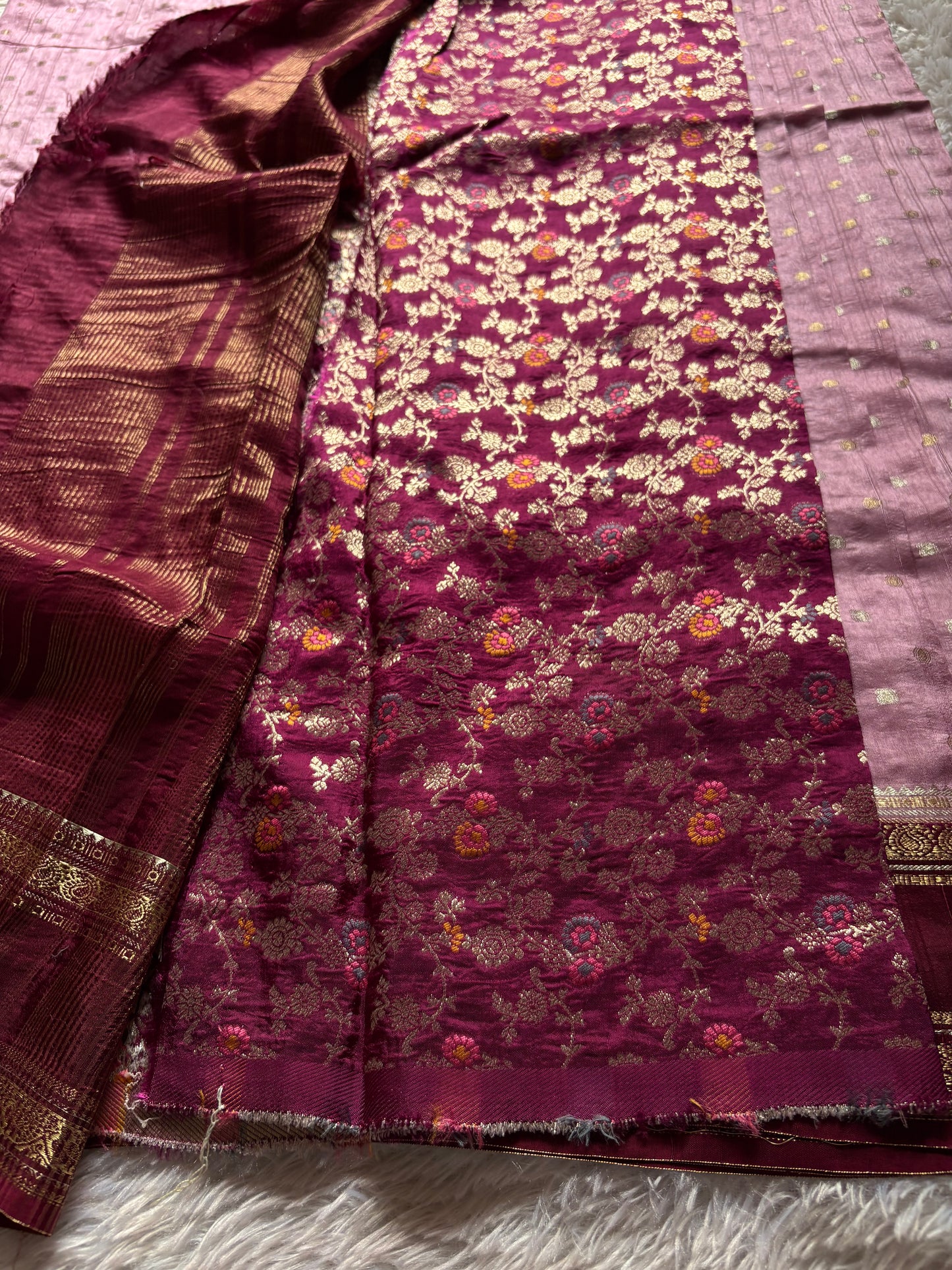 SS101 (2D) : Onion pink-maroon