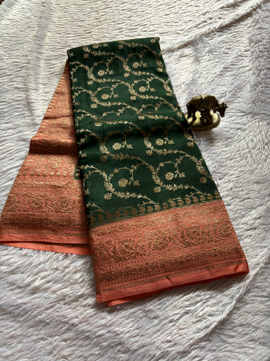 SCB06 (2D) : Dark green-peach