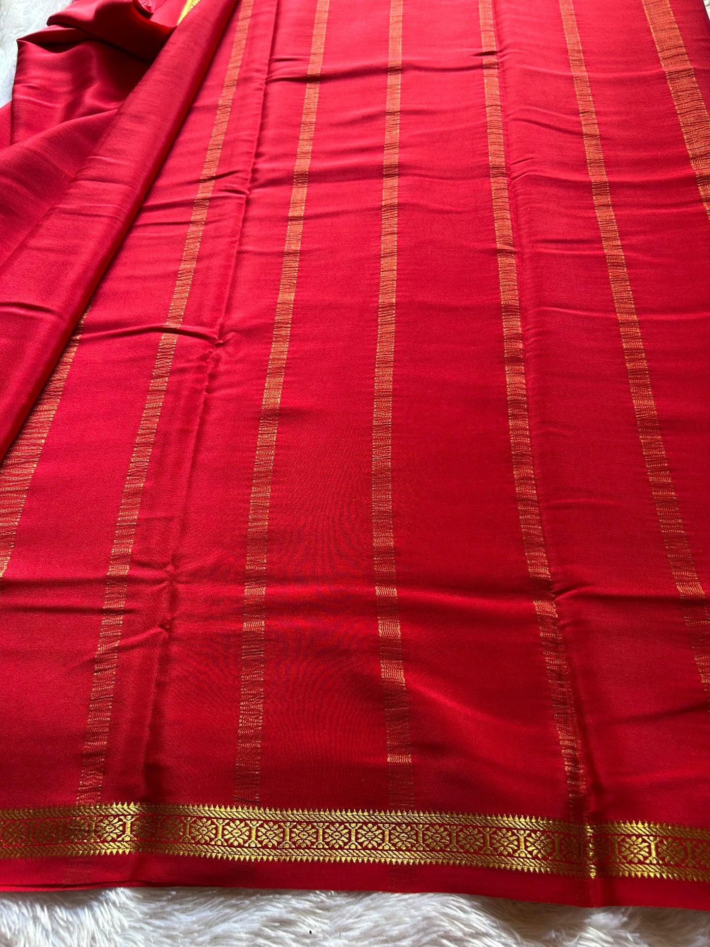 Rudrakshi : Solid Red