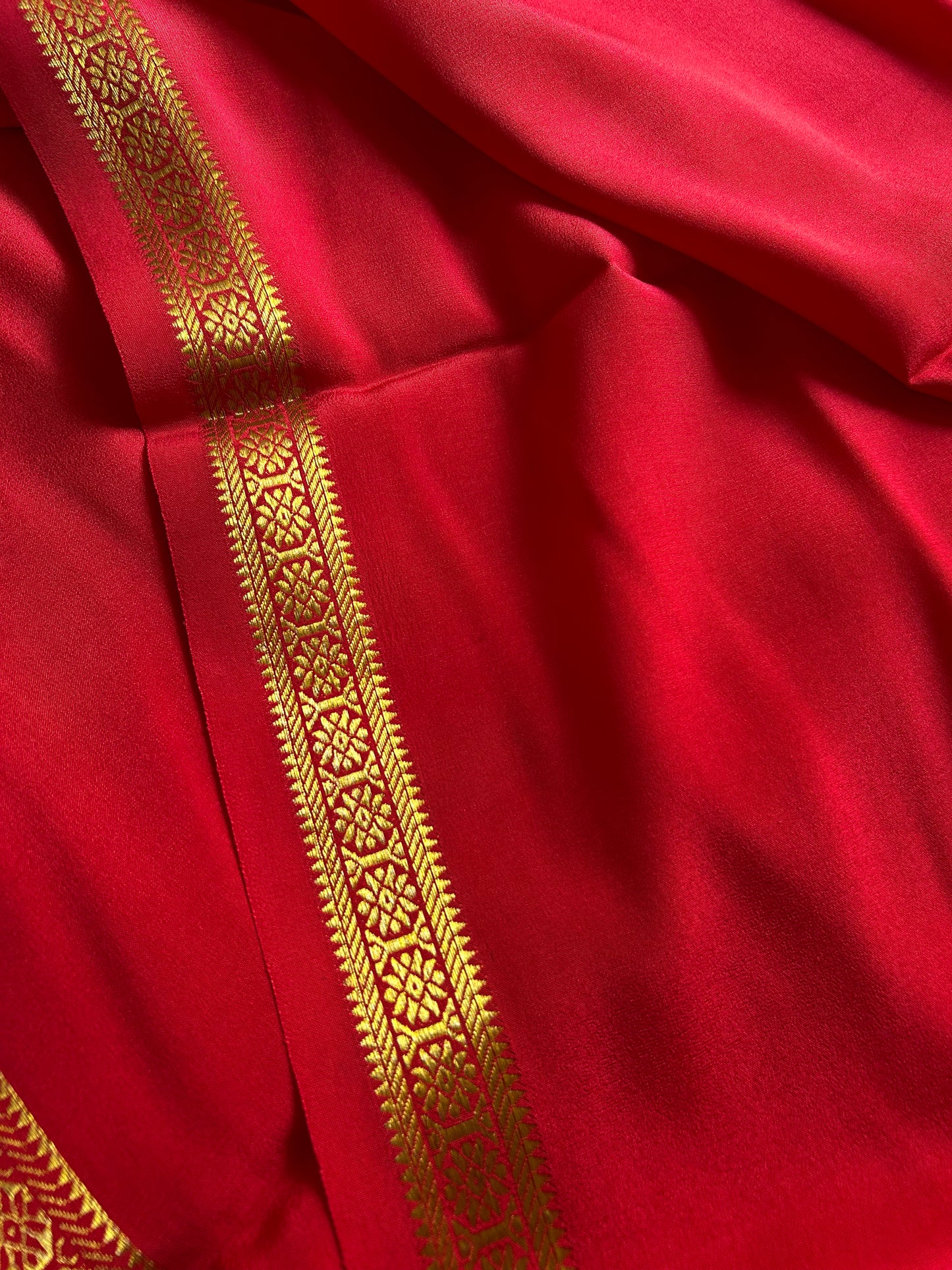 Rudrakshi : Solid Red