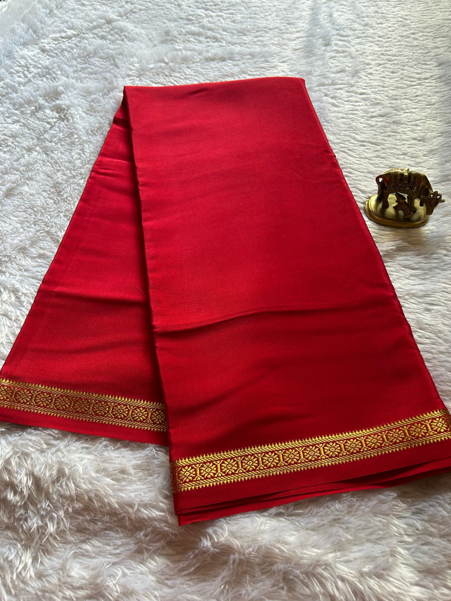 Rudrakshi : Solid Red