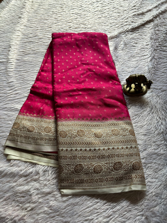 SCB04 (2D) : Rani pink-off white