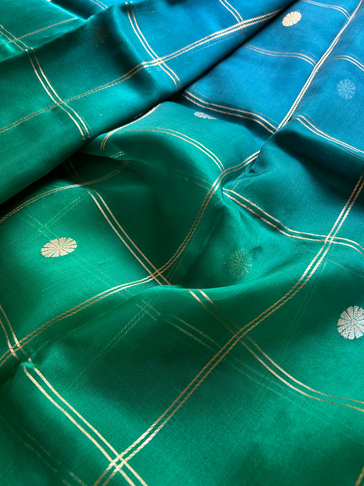 Chandini (2D) : Blue-green