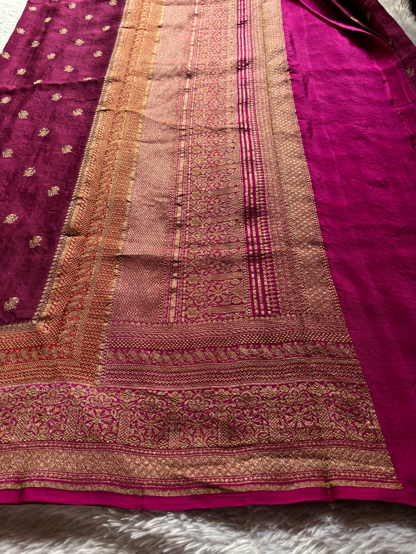 Trishika (3D) : Wine-orange-pink